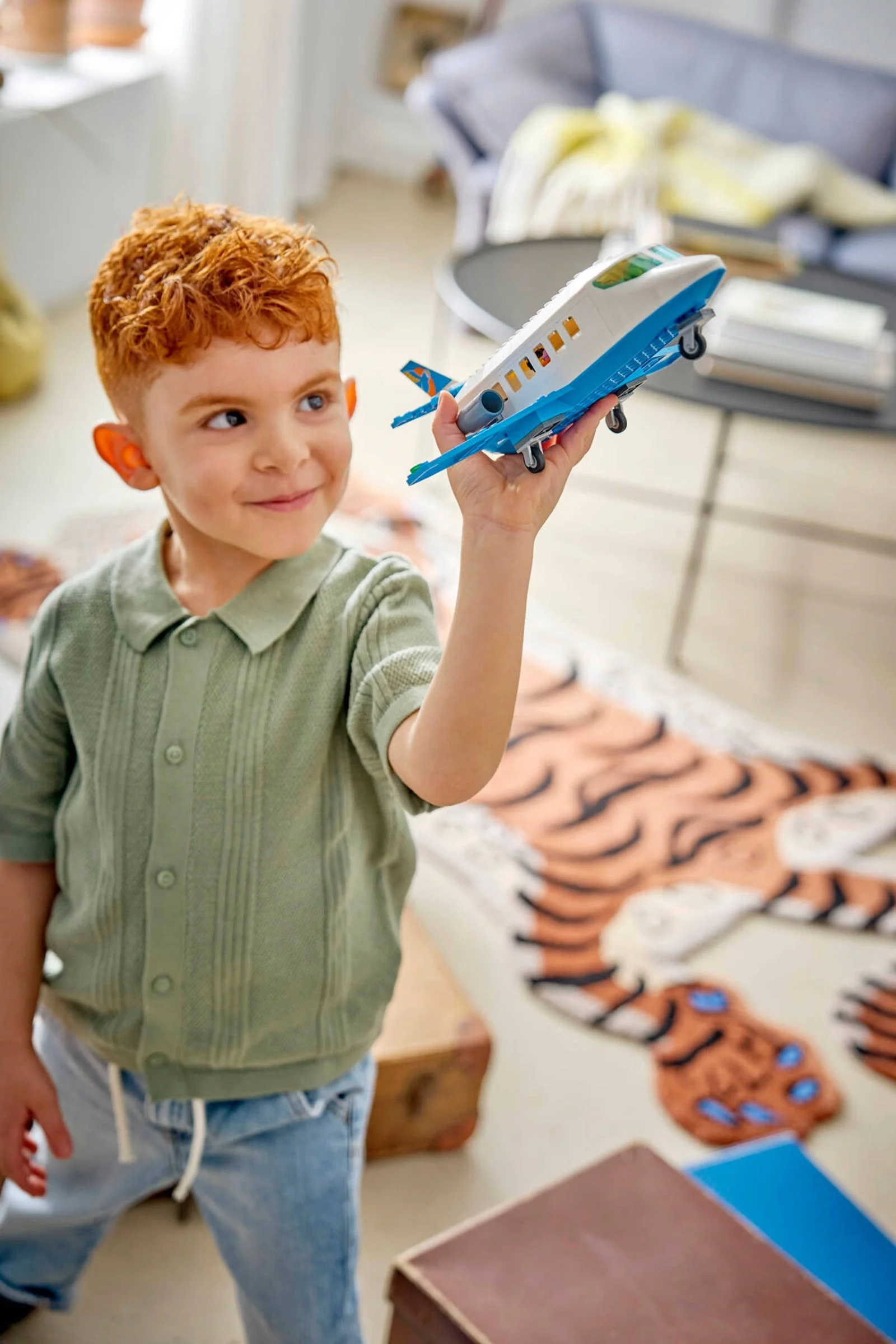 LEGO® 60492 Samolot pasażerski - zdjęcie 5