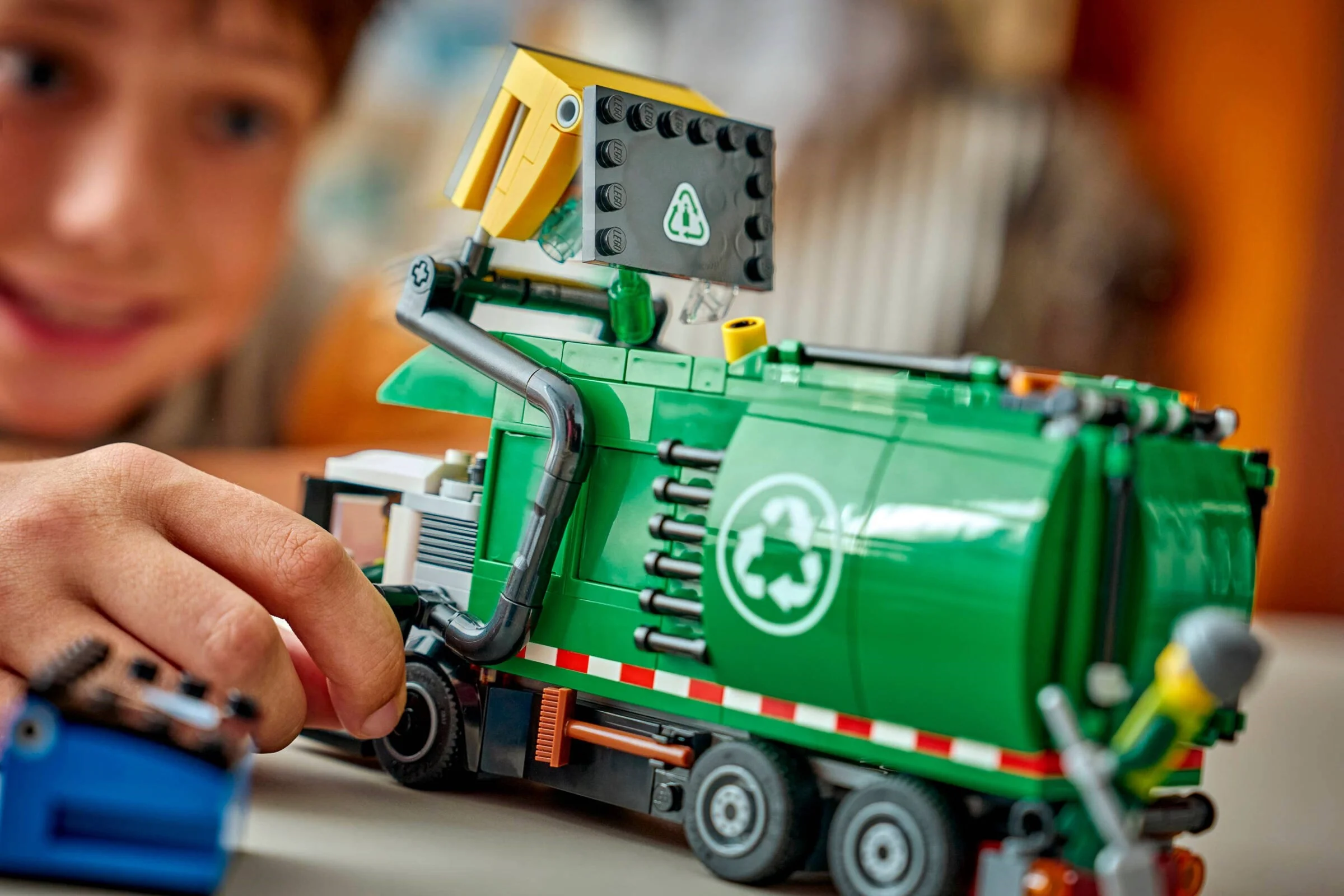 LEGO® 60495 Ciężarówka recyklingowa - zdjęcie 14