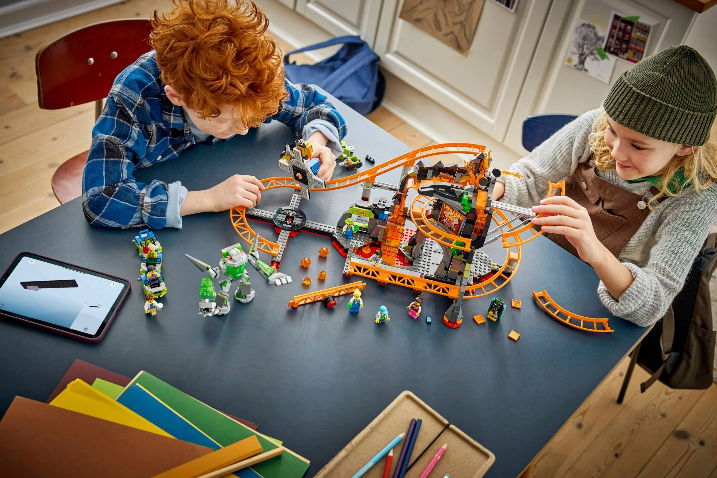 LEGO® 60501 Park rollercoasterów Lava Land - zdjęcie 4