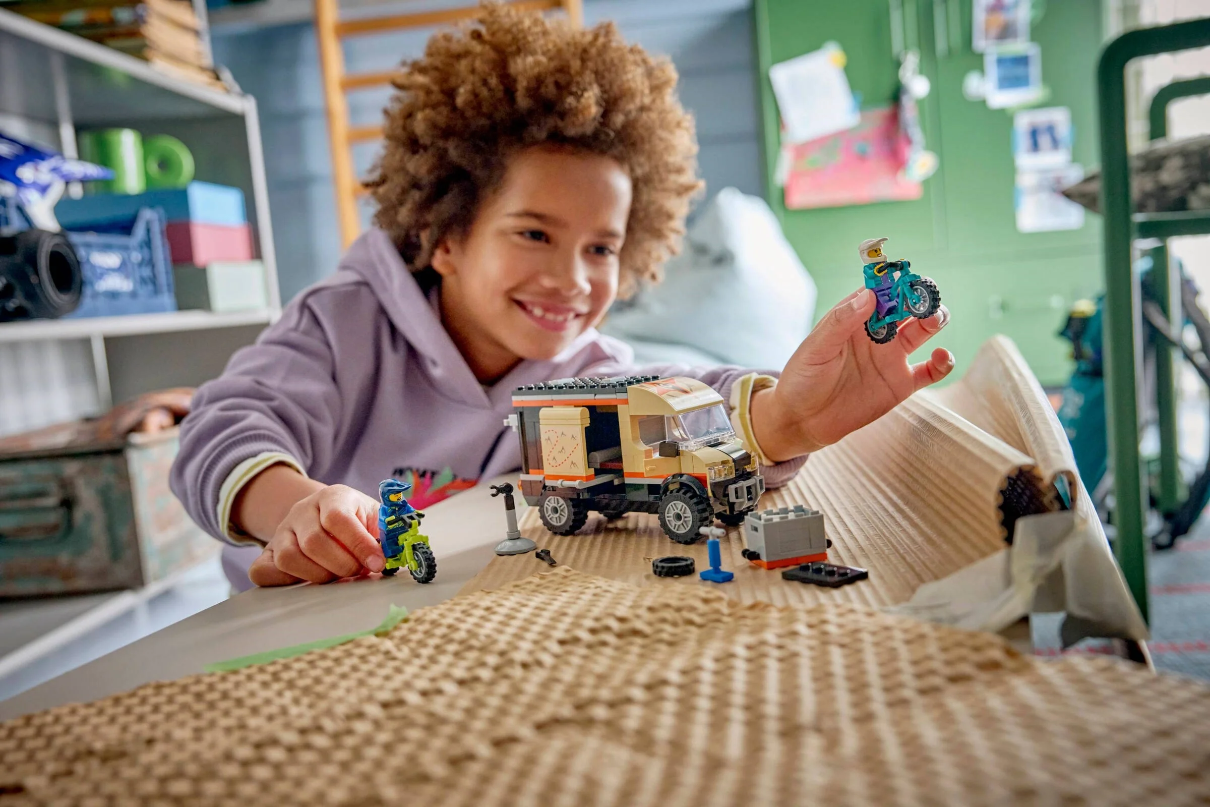 LEGO® 60512 Furgonetka z rowerami górskimi - zdjęcie 4