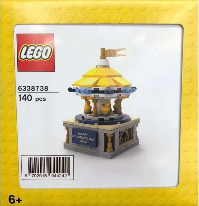 LEGO® 6338738 Children's Day carousel - zdjęcie 1