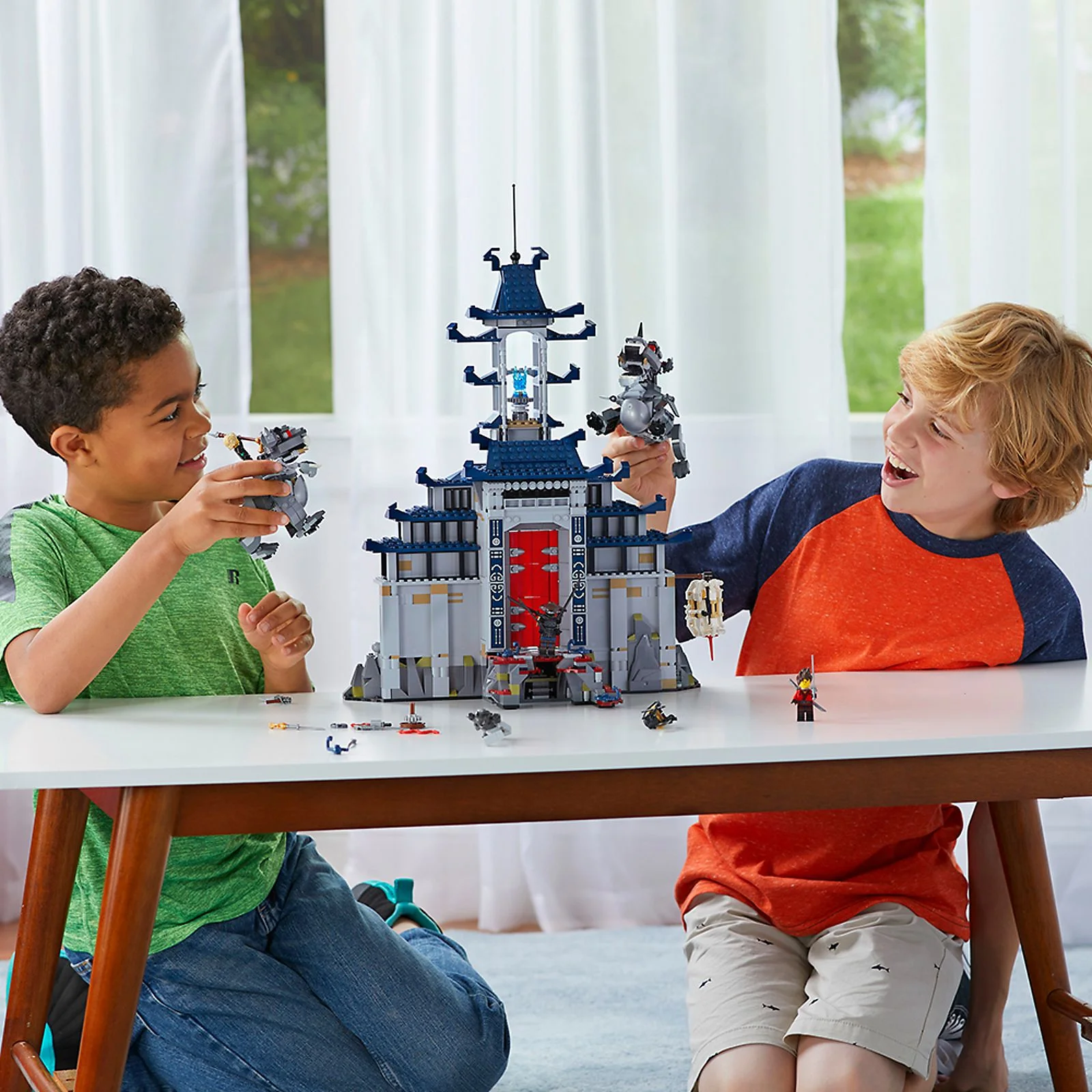 LEGO® 70617 Świątynia broni ostatecznej - zdjęcie 8