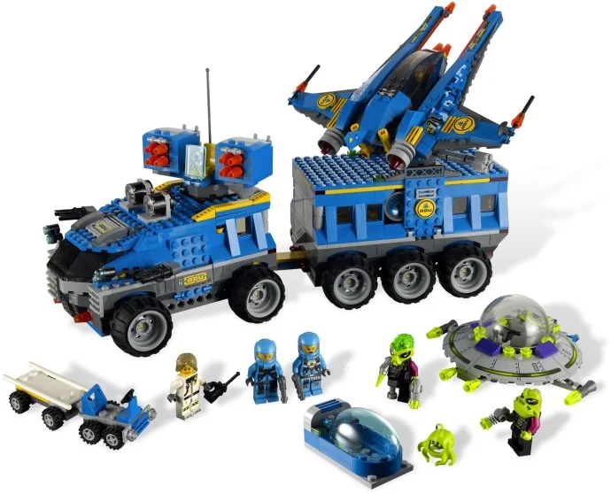 LEGO® 7066 Earth Defense HQ