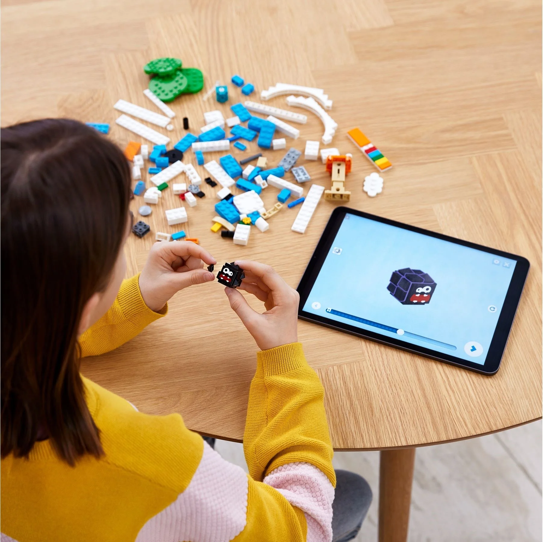 LEGO® 71405 LEGO Super Mario Salta Fuzzy’ego - zestaw rozszerzający - zdjęcie 5