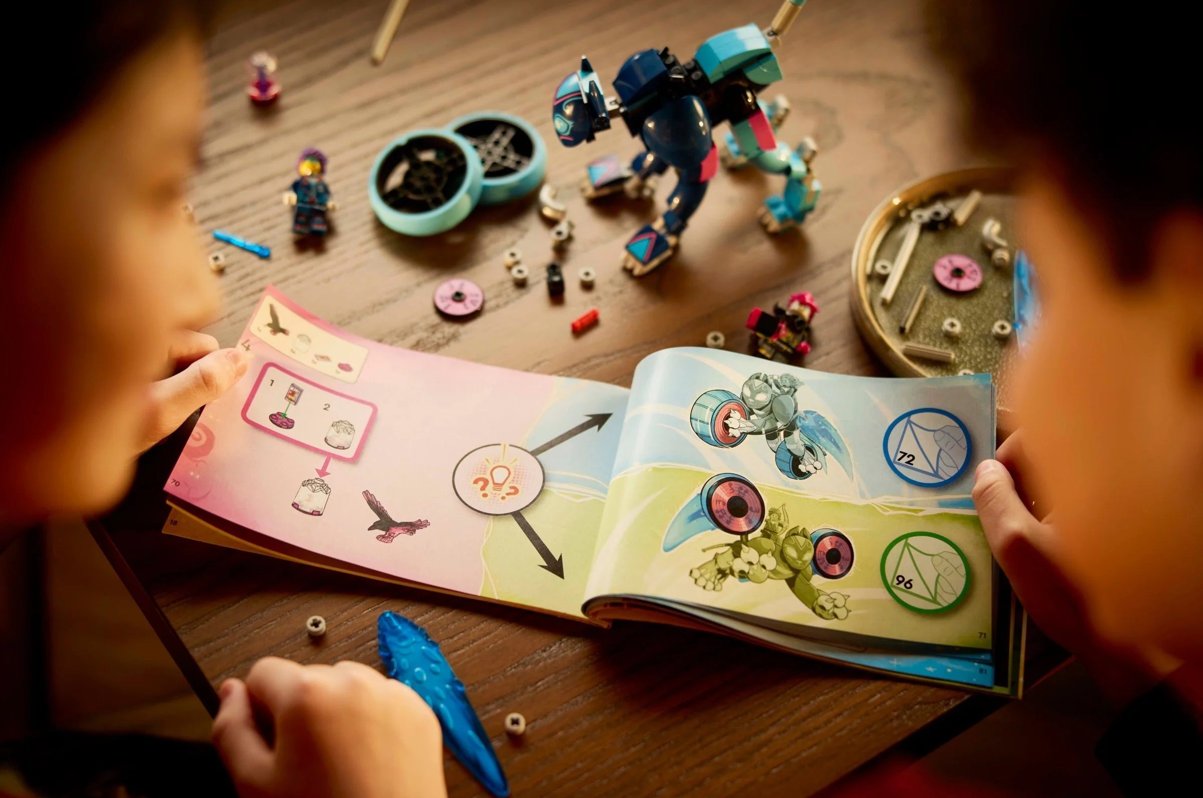 LEGO® 71479 Koci Motocykl Zoey na Święta - zdjęcie 8