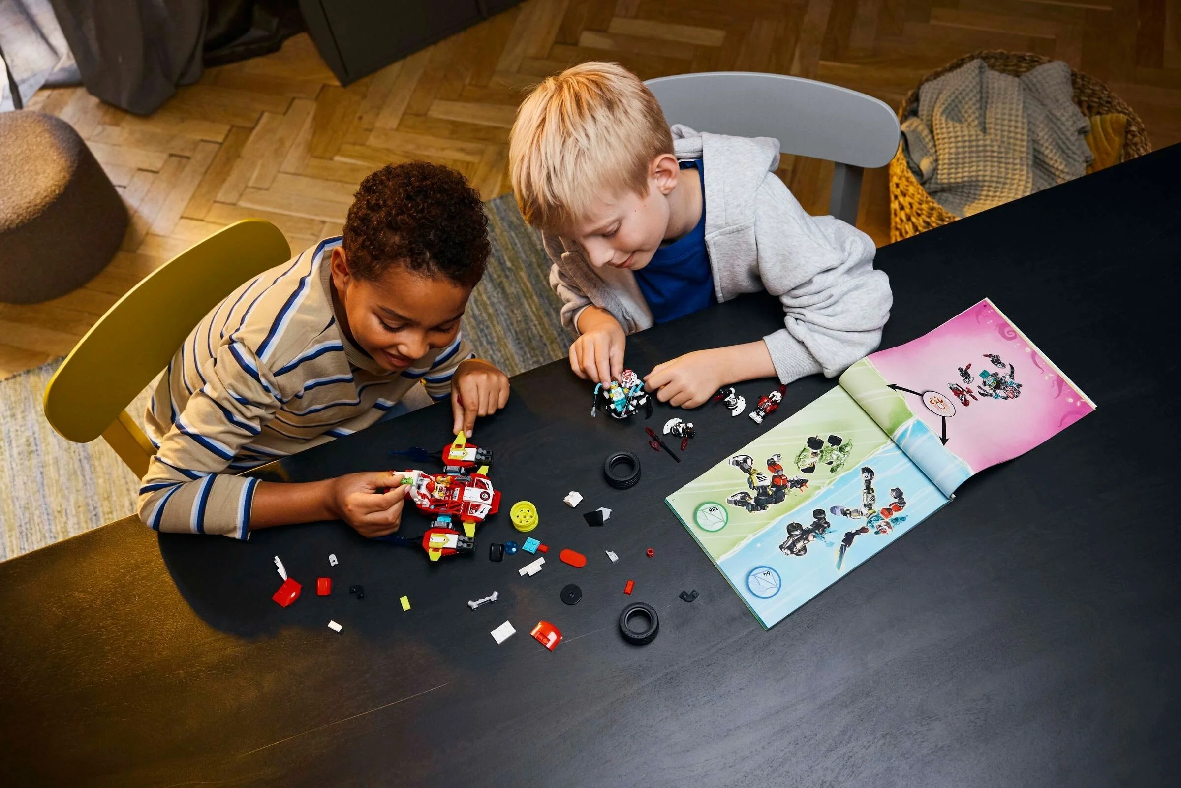 LEGO® 71497 Tygrysi mech Coopera i hot rod Zero - zdjęcie 5