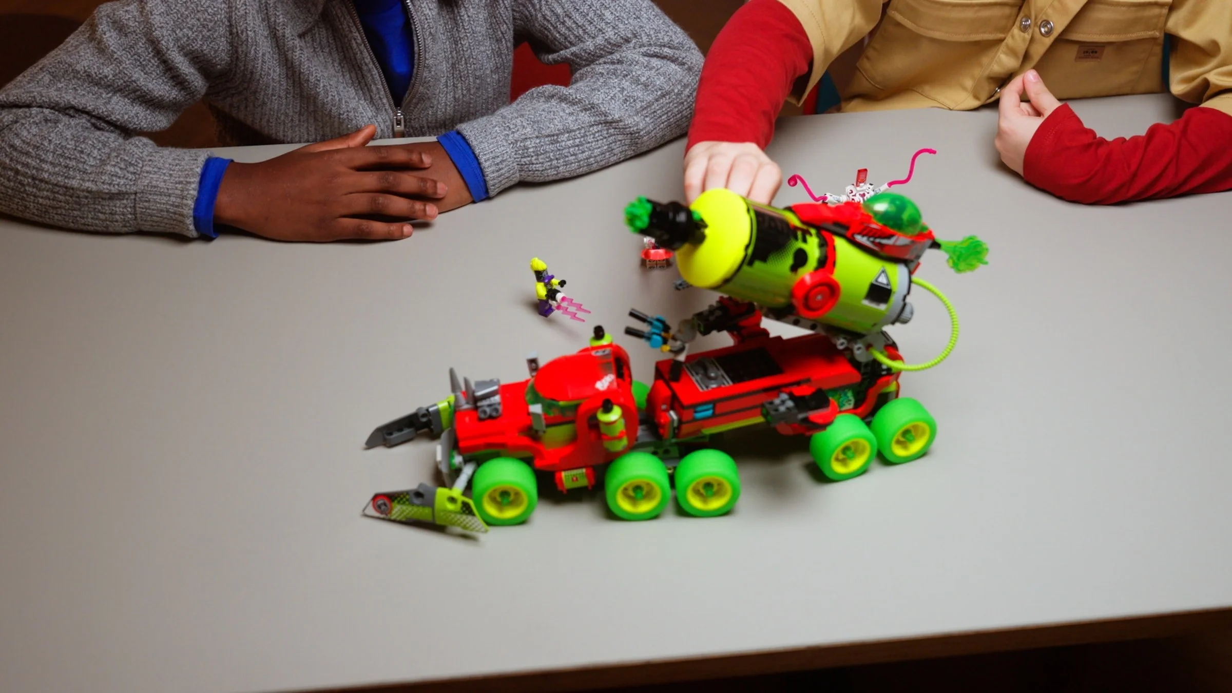 LEGO® 71499 Sprayowa ciężarówka Mateo - zdjęcie 9