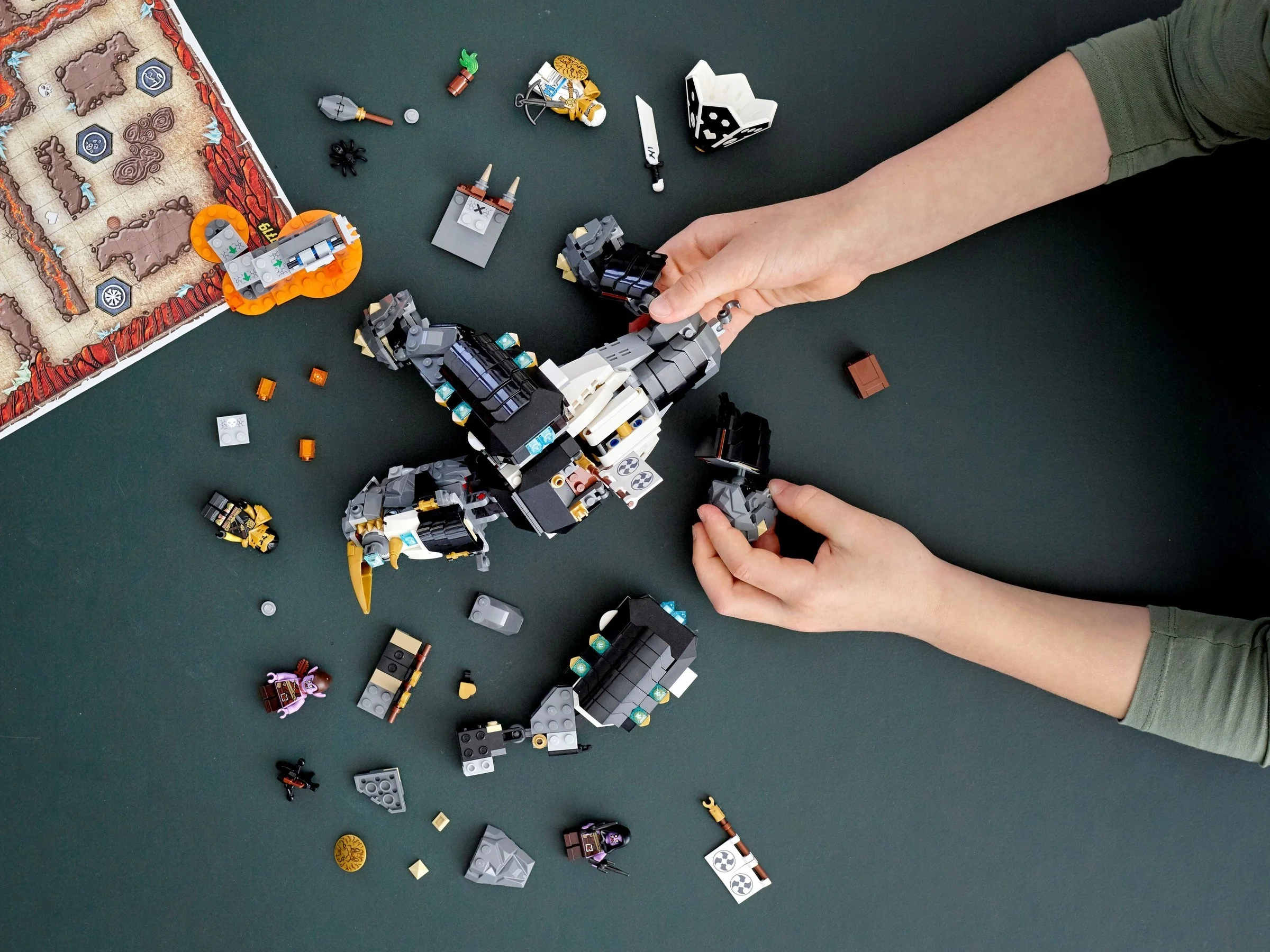 LEGO® 71719 Rogaty stwór Zane'a - zdjęcie 11