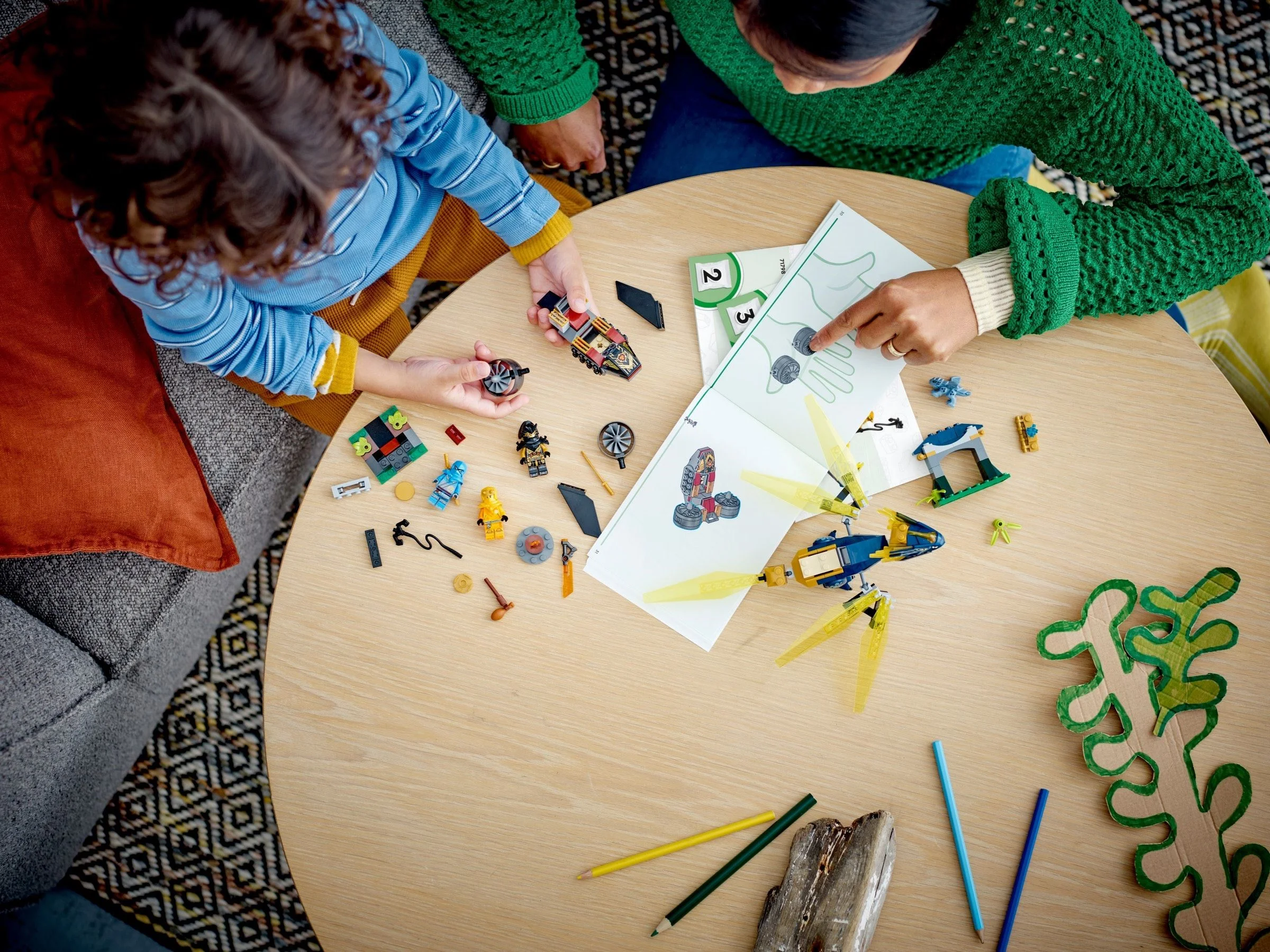 LEGO® 71798 LEGO Ninjago Nya i Arin - bitwa na grzbiecie małego smoka - zdjęcie 9