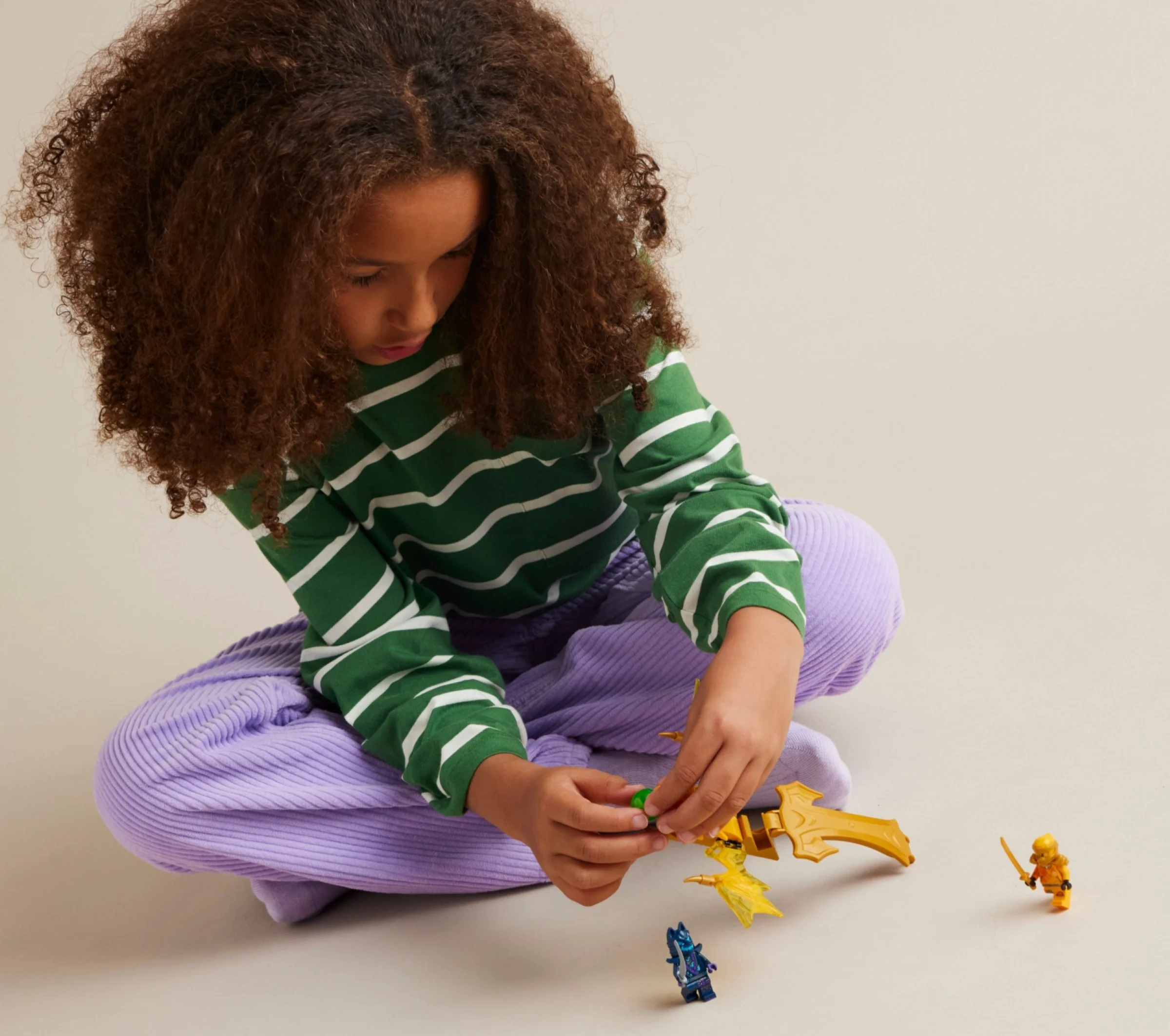 LEGO® 71803 LEGO Ninjago Atak powstającego smoka Arina - zdjęcie 5