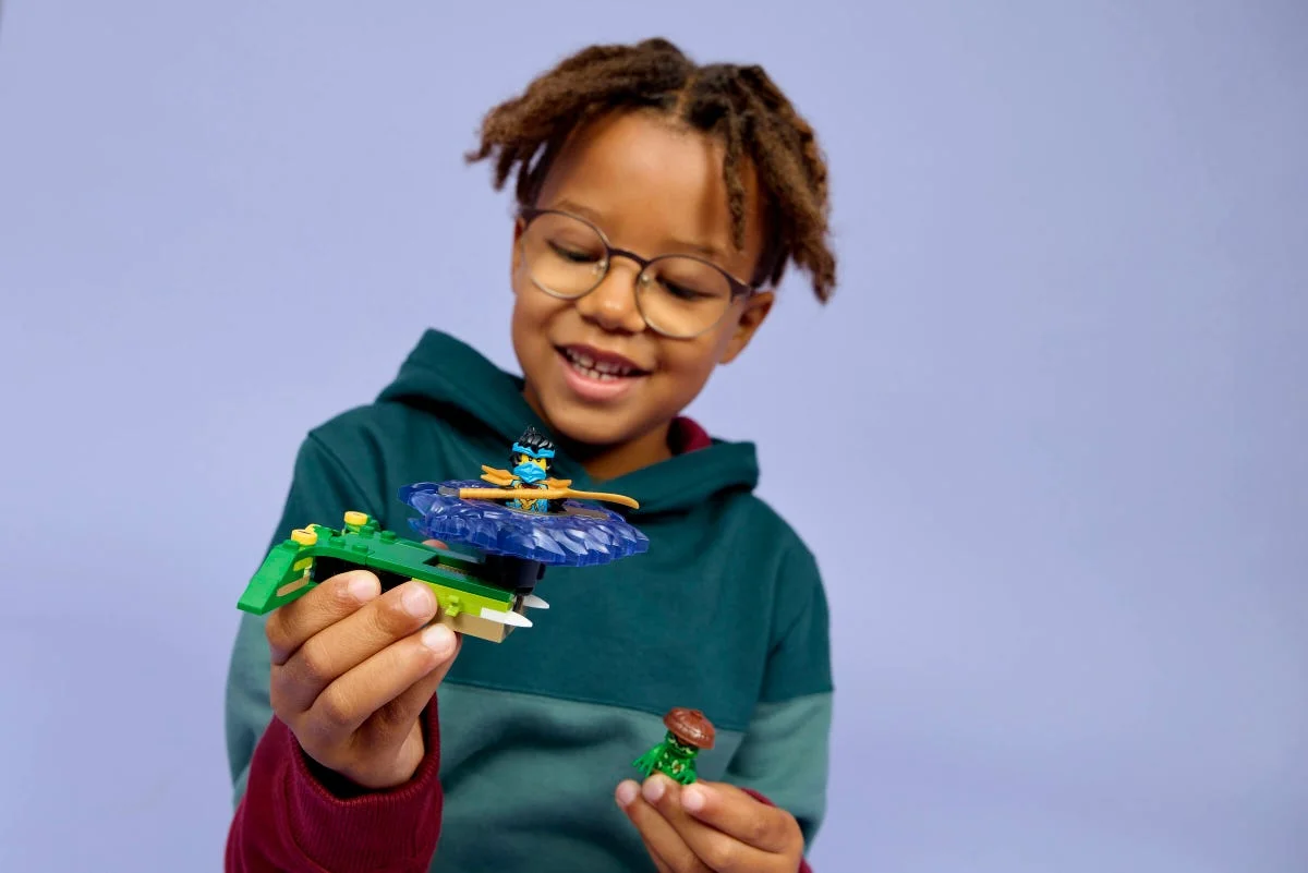 LEGO® 71849 LEGO Ninjago Nya kontra zmutowany potwór na spinnerze - zdjęcie 10