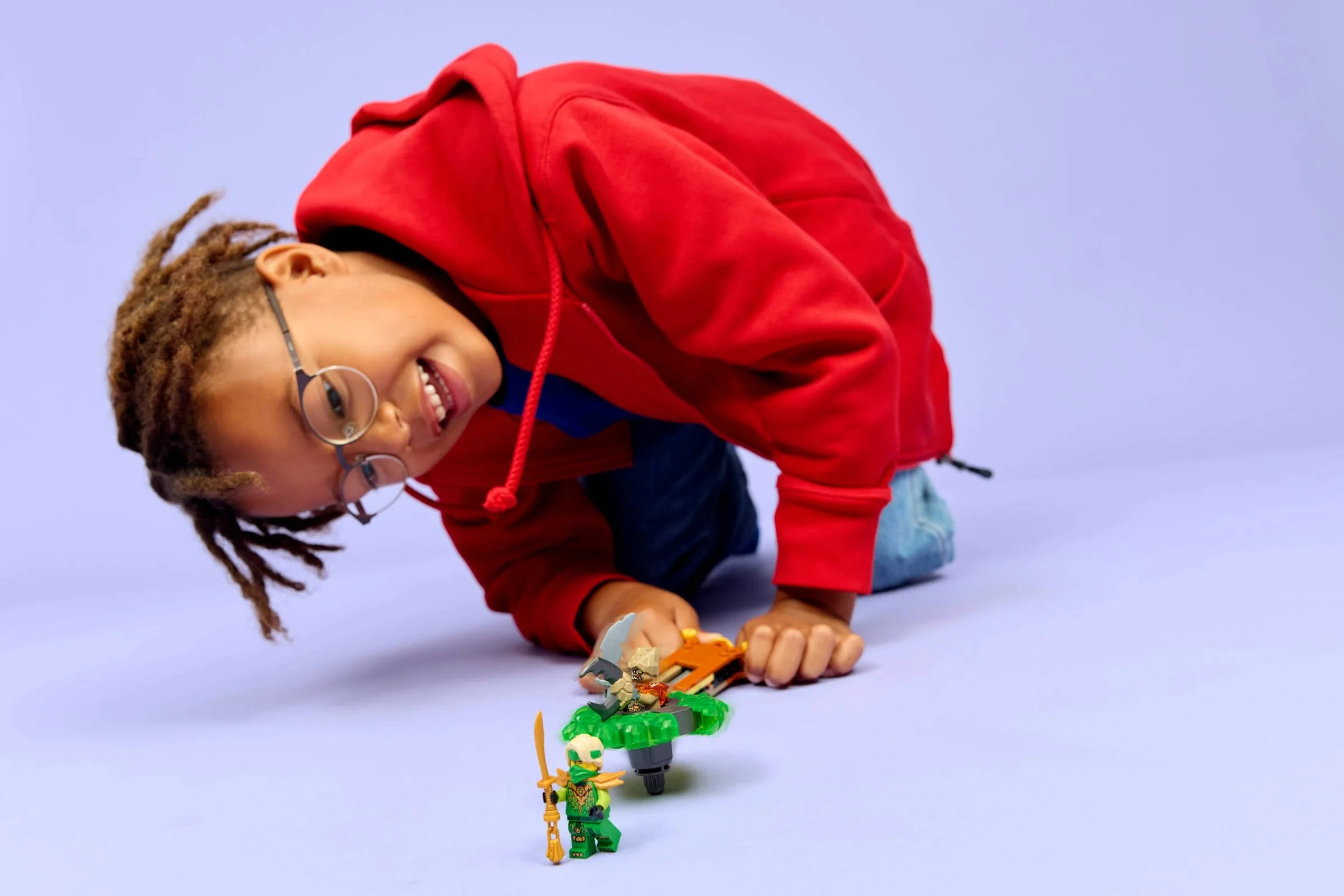 LEGO® 71850 LEGO Ninjago Lloyd kontra ziemny potwór na spinnerze - zdjęcie 14