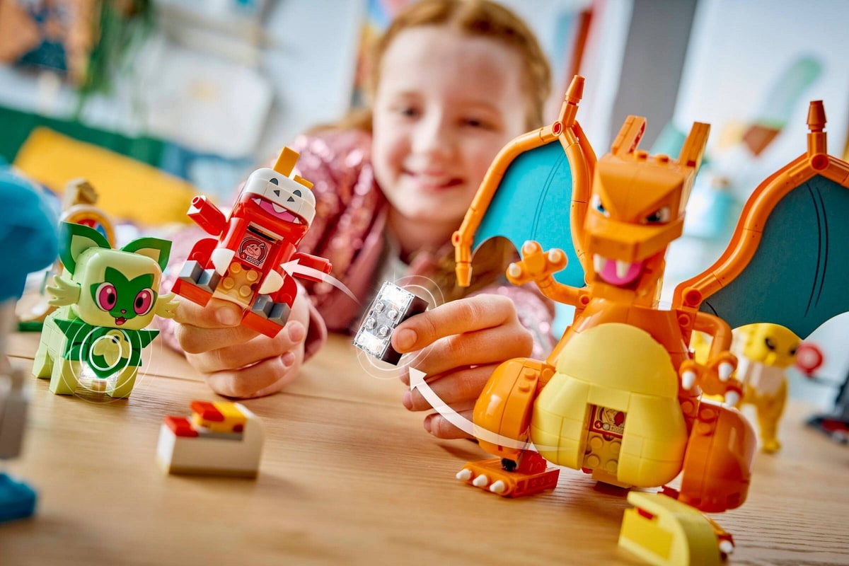 LEGO® 72158 SMART Play: Sprigatito, Fuecoco i Quaxly - bitwa - zdjęcie 1