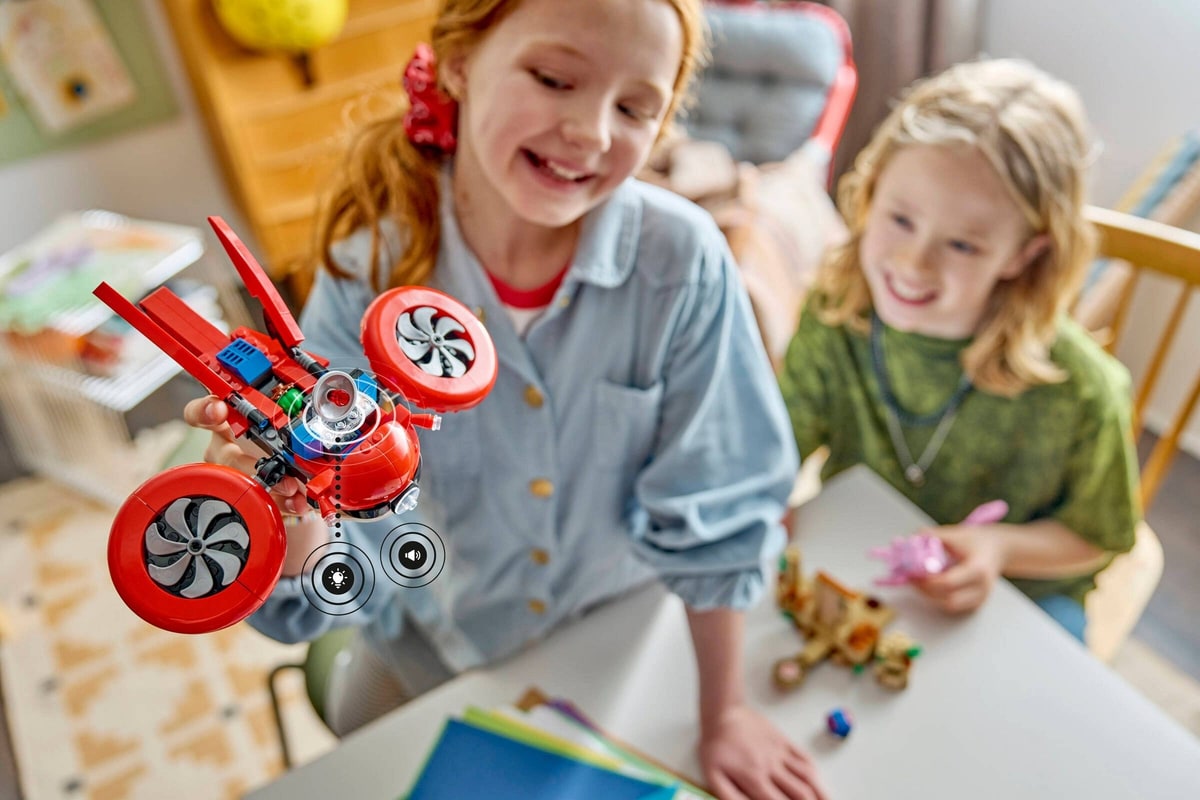 LEGO® 72161 SMART Play: Poszukiwania Mitycznego Mew za pomocą drona - zdjęcie 8