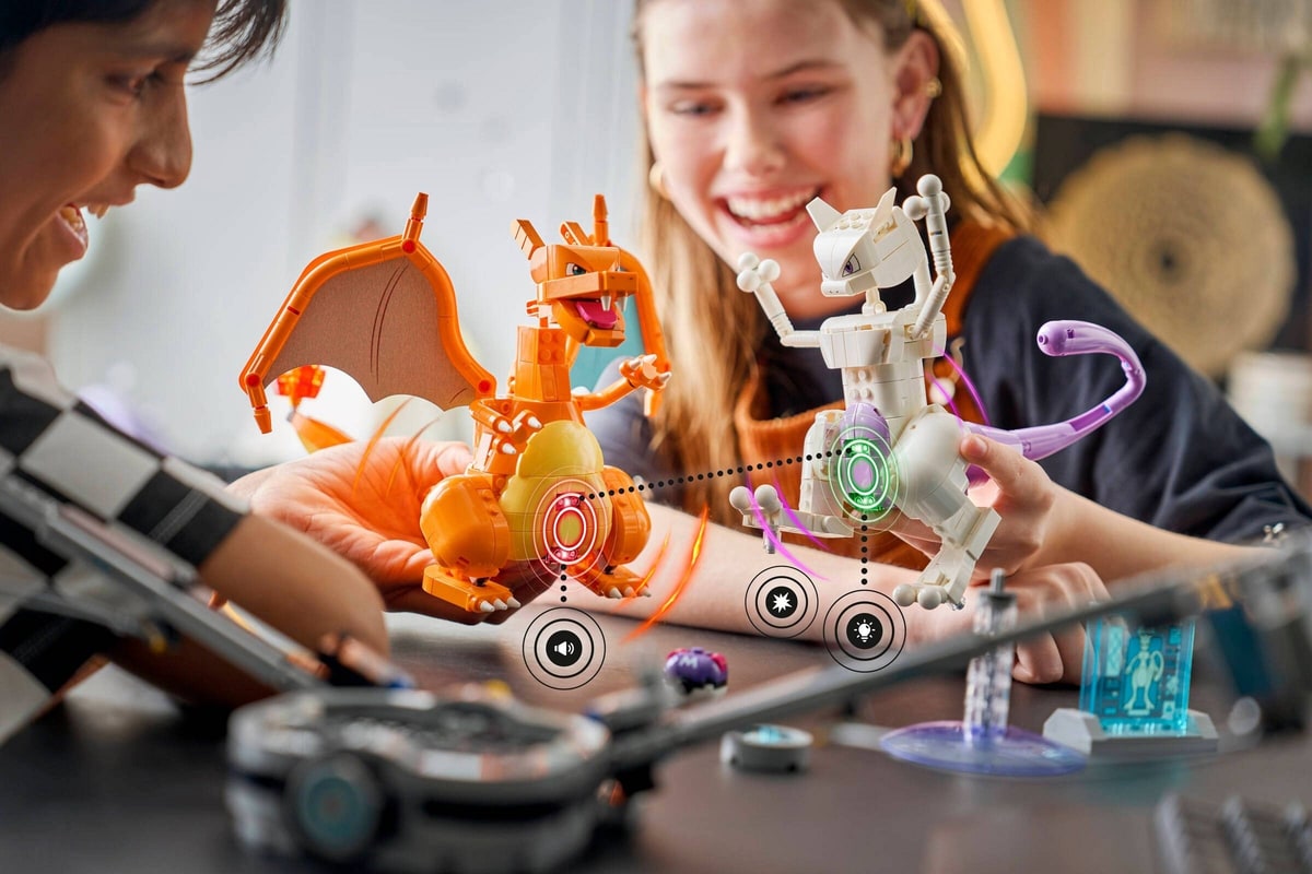 LEGO® 72163 SMART Play: Ucieczka z laboratorium Mewtwo - zdjęcie 1