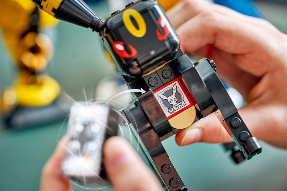 LEGO® 72165 SMART Play: Umbreon kontra Garchomp - walka o mistrzostwo - zdjęcie 7