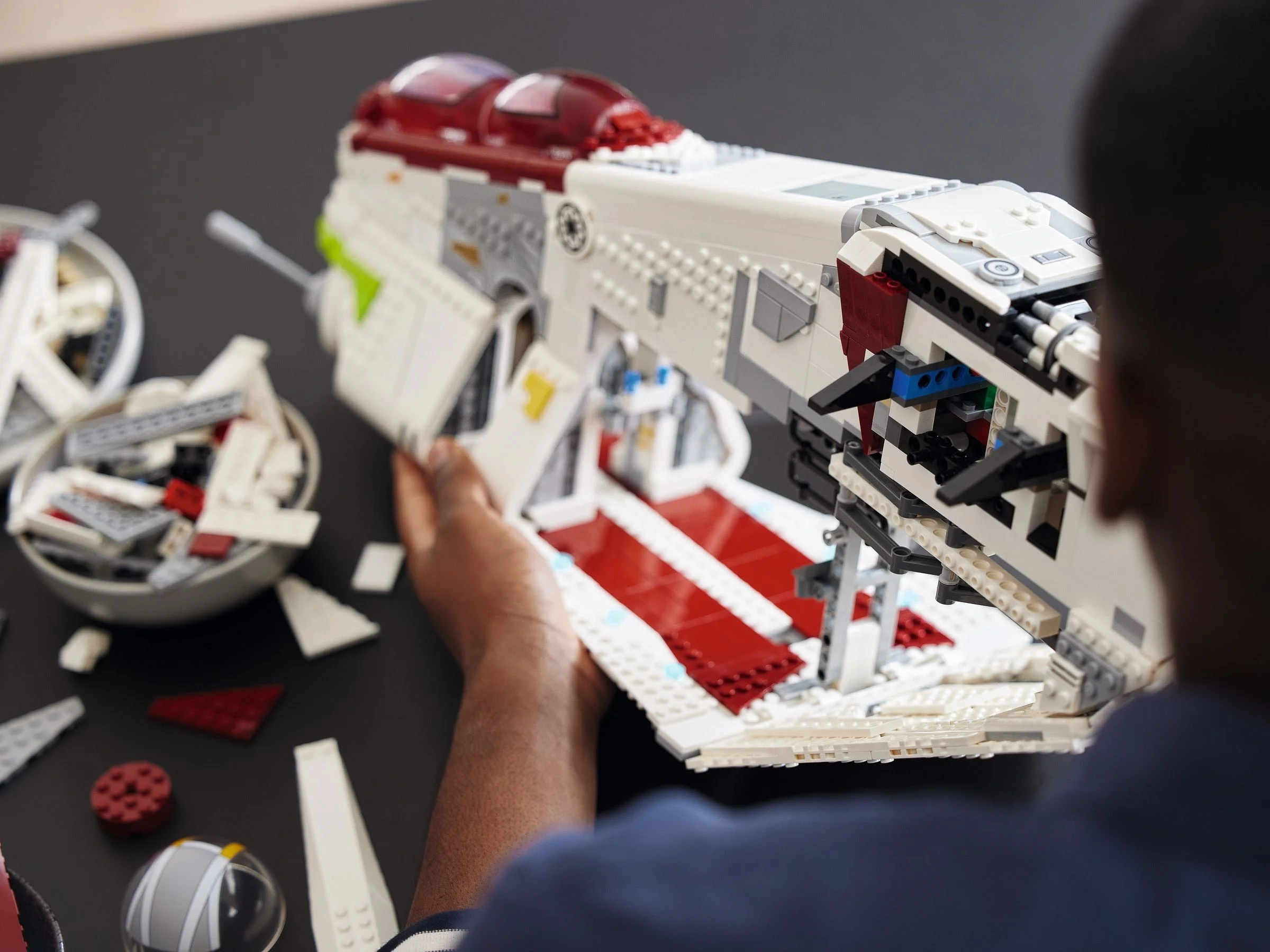 LEGO® 75309 Star Wars Kanonierka Republiki - zdjęcie 18