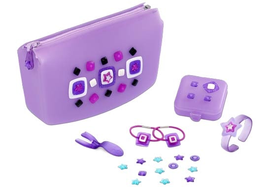 Retro Chic Cosmetics Bag