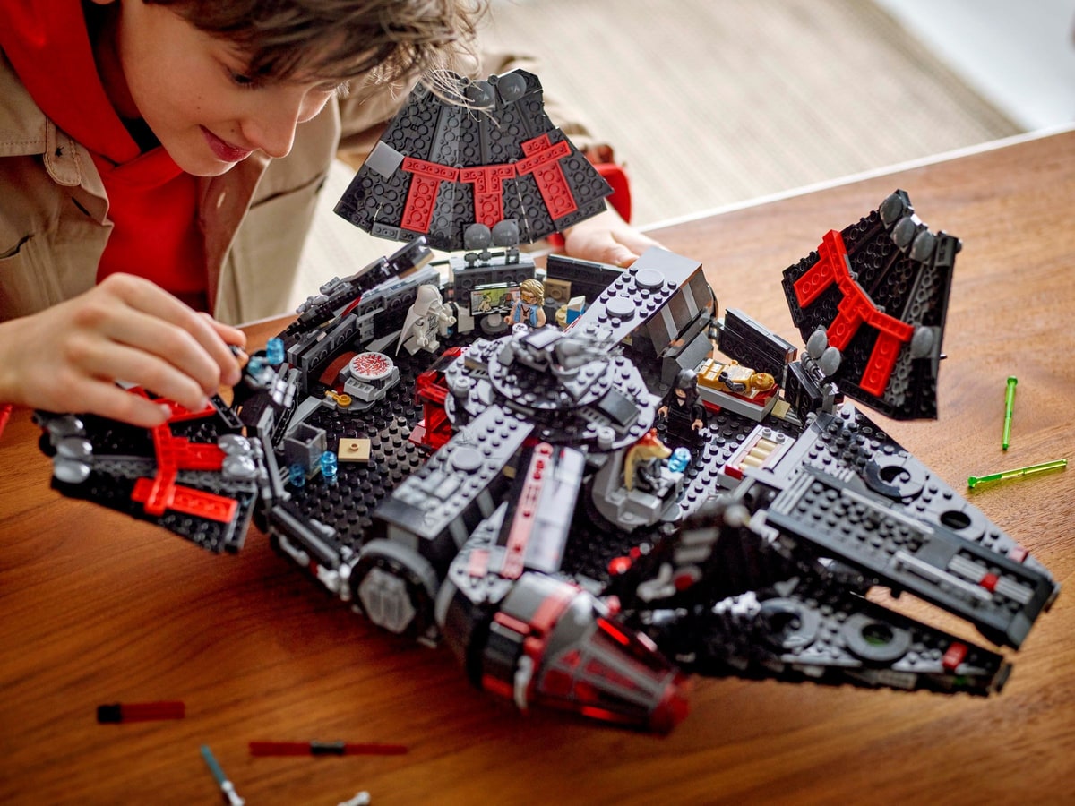 LEGO® 75389 Mroczny Sokół Millennium - zdjęcie 10