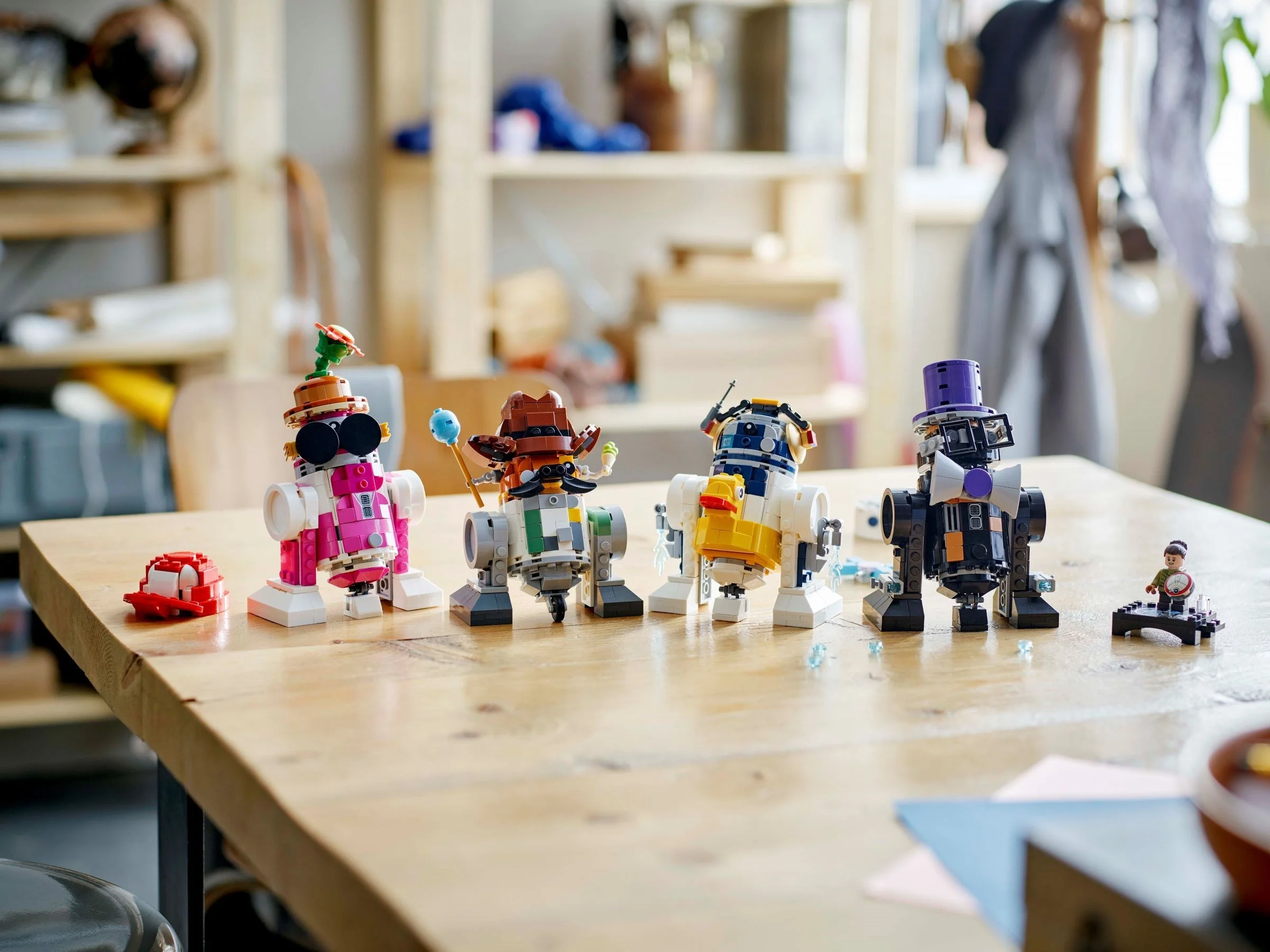 LEGO® 75392 Kreatywny zestaw do budowy droidów - zdjęcie 6