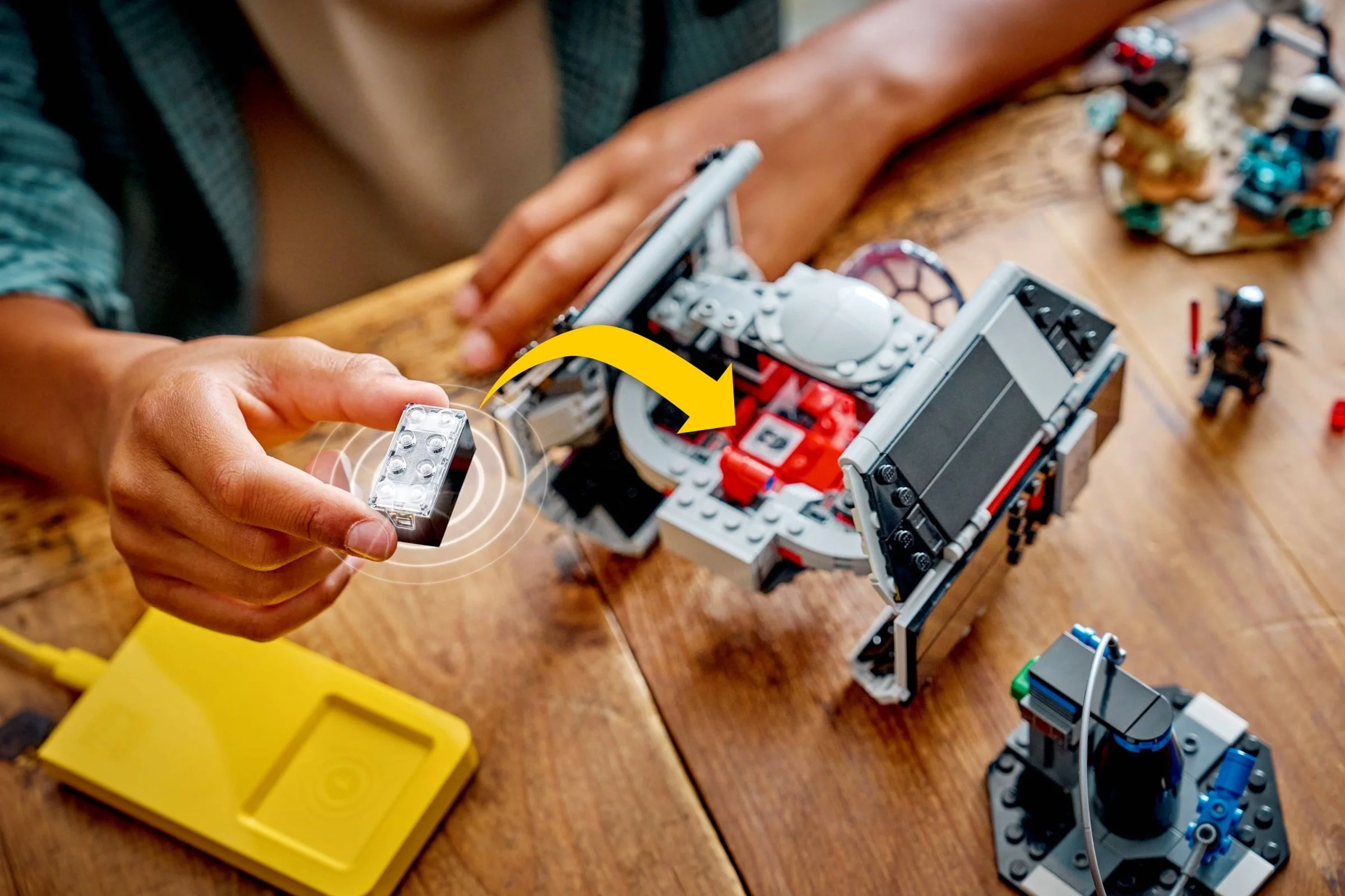 LEGO® 75421 LEGO Star Wars Smart Play Myśliwiec TIE Dartha Vadera - zdjęcie 27