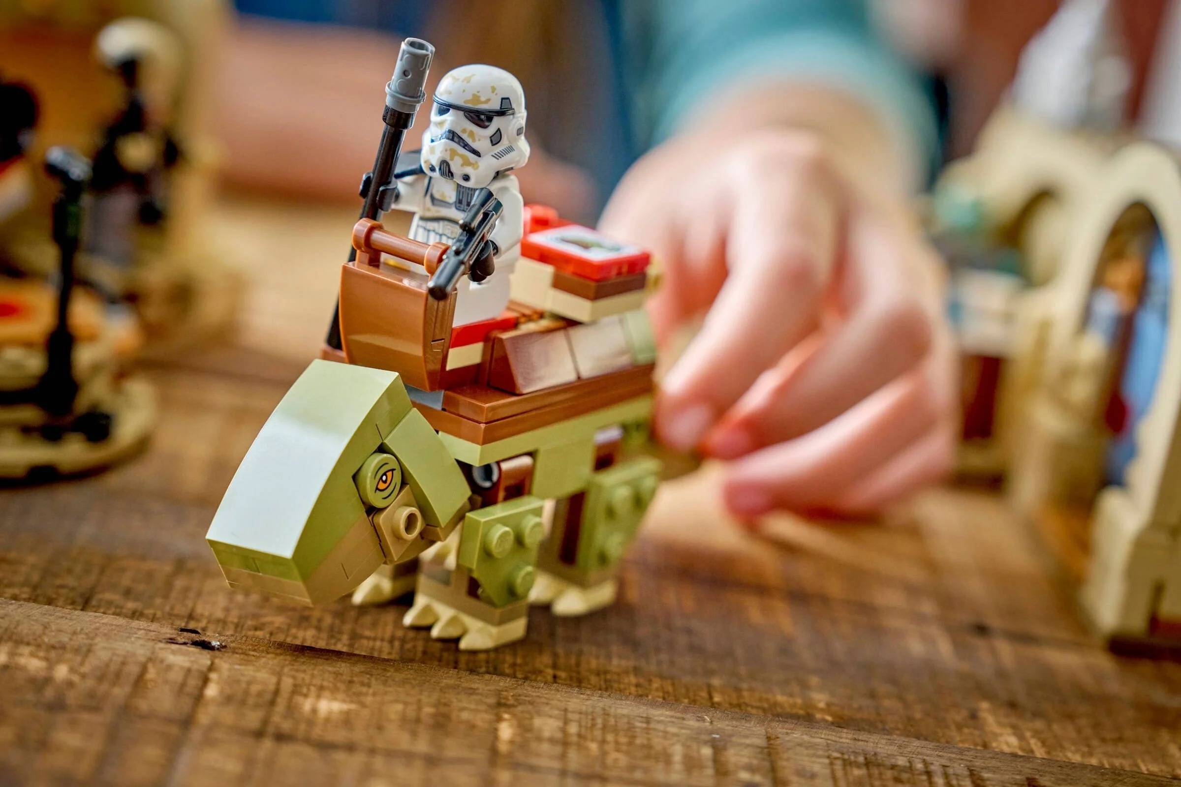 LEGO® 75425 LEGO Star Wars SMART Play Kantyna Mos Eisley - zdjęcie 34