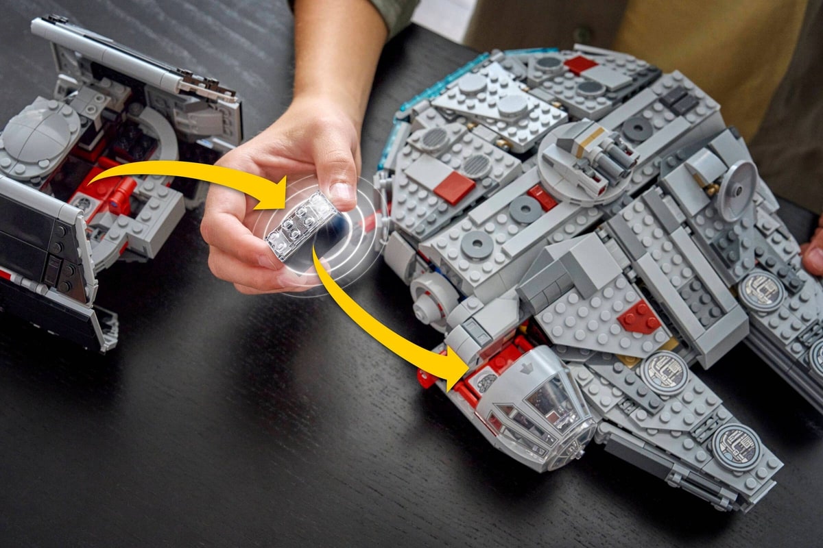LEGO® 75426 SMART Play: Sokół Millennium - zdjęcie 27