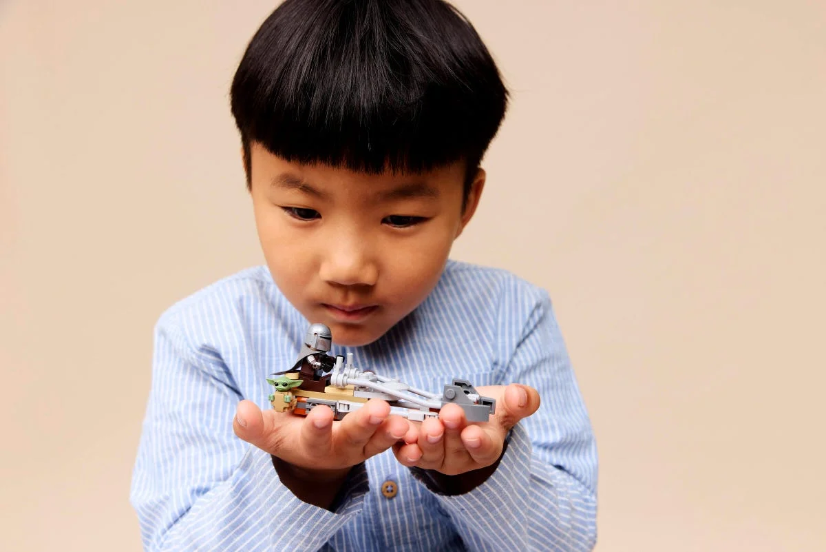 LEGO® 75436 Śmigacz Mandalorianina i Grogu - zdjęcie 5