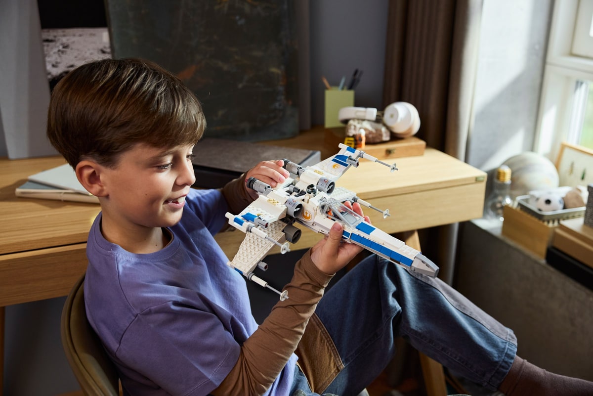 LEGO® 75460 Myśliwiec X-Wing Nowej Republiki - zdjęcie 6