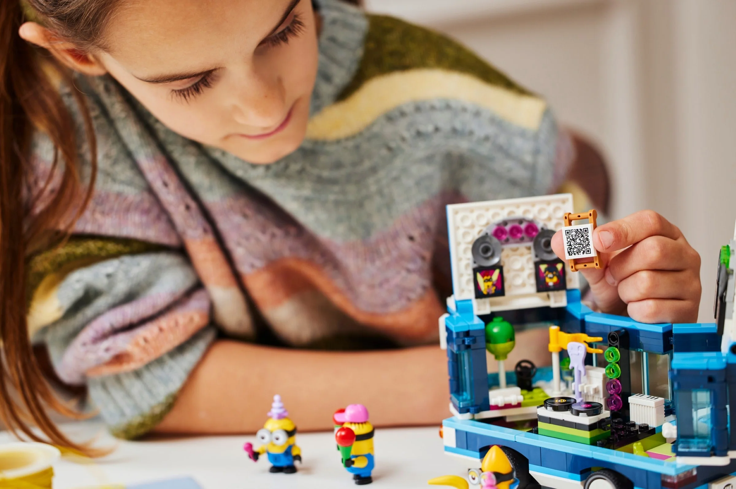 LEGO® 75581 Imprezowy autobus minionków - zdjęcie 9