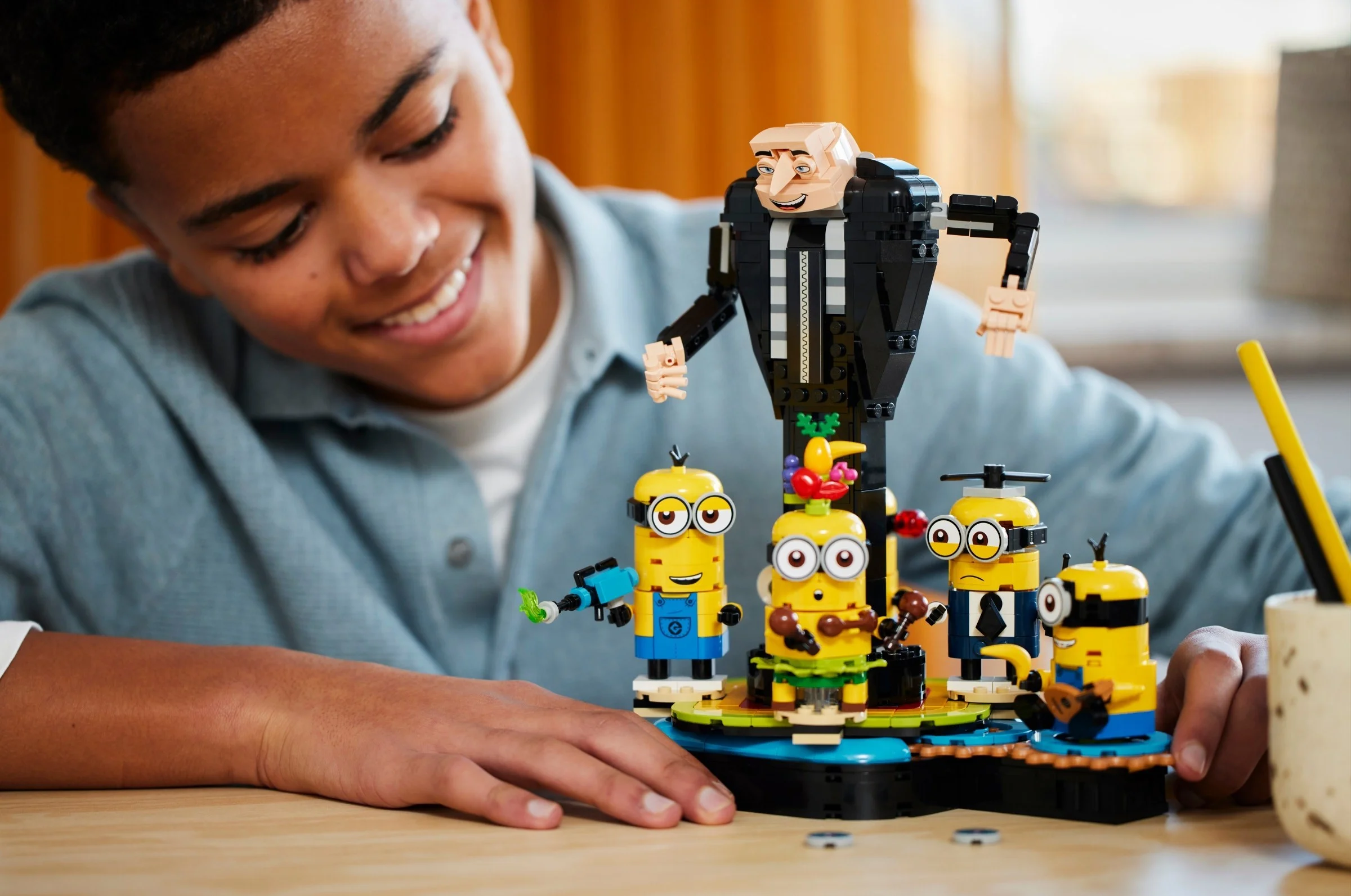 LEGO® 75582 Minionki Minions Gru i Minionki z - zdjęcie 6