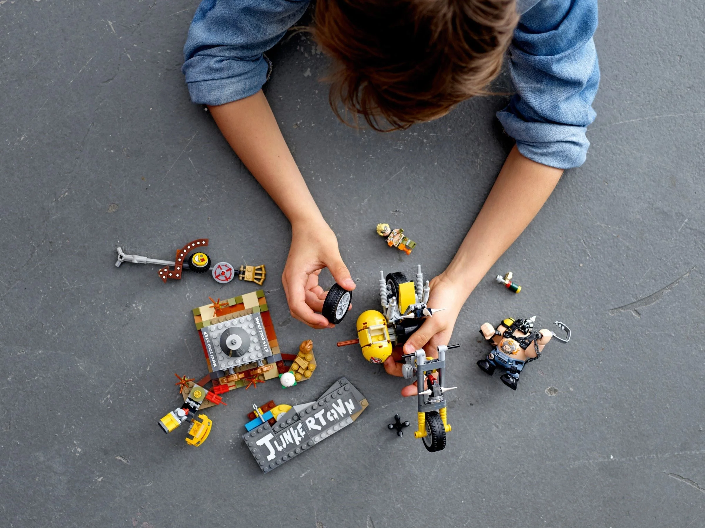 LEGO® 75977 Klocki Lego Overwatch Wieprzu i Złomiarz - zdjęcie 8