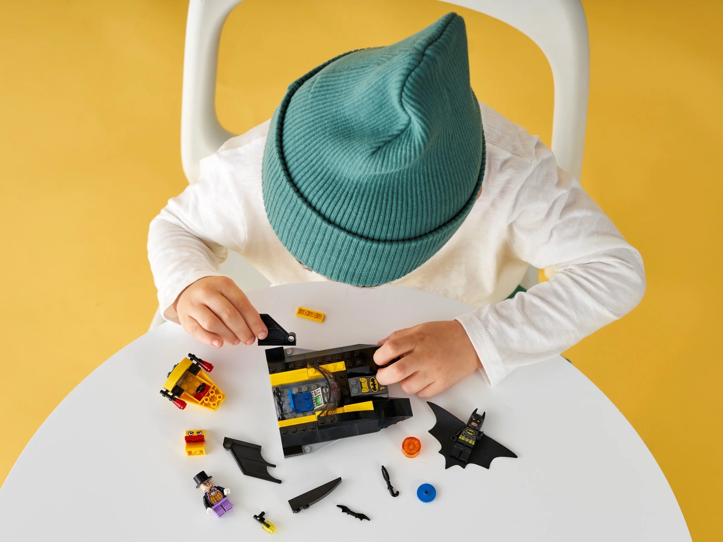 LEGO® 76158 Comics Pościg Batłodzią za Pingwinem - zdjęcie 12