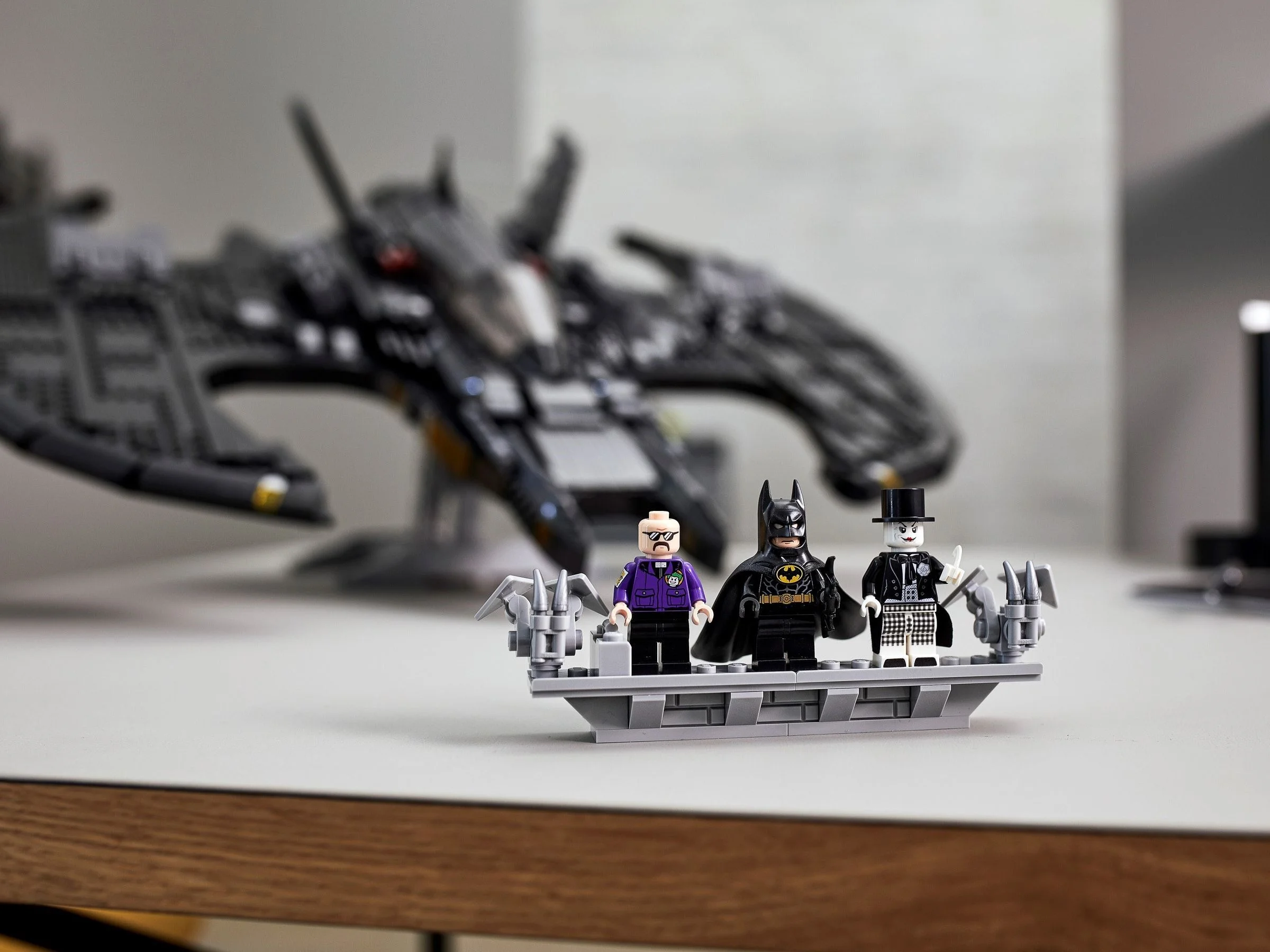LEGO® 76161 Super Heroes Samolot Batwing z 1989 Roku - zdjęcie 13