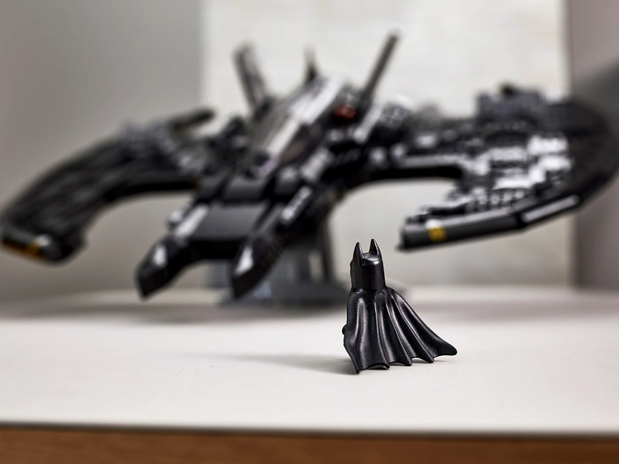 LEGO® 76161 Super Heroes Samolot Batwing z 1989 Roku - zdjęcie 15
