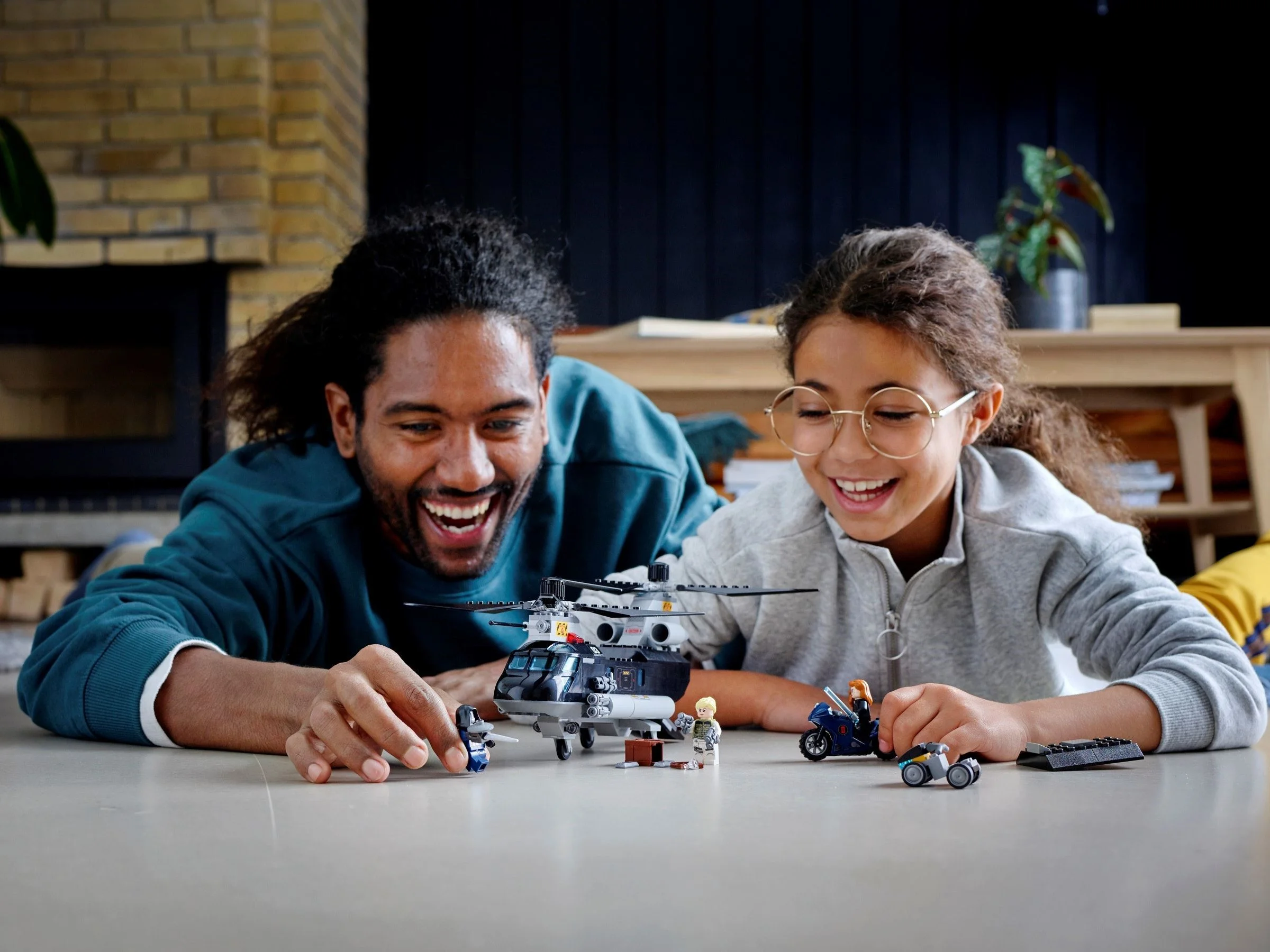 LEGO® 76162 Marvel Czarna Wdowa I Pościg Helikopterem - zdjęcie 6