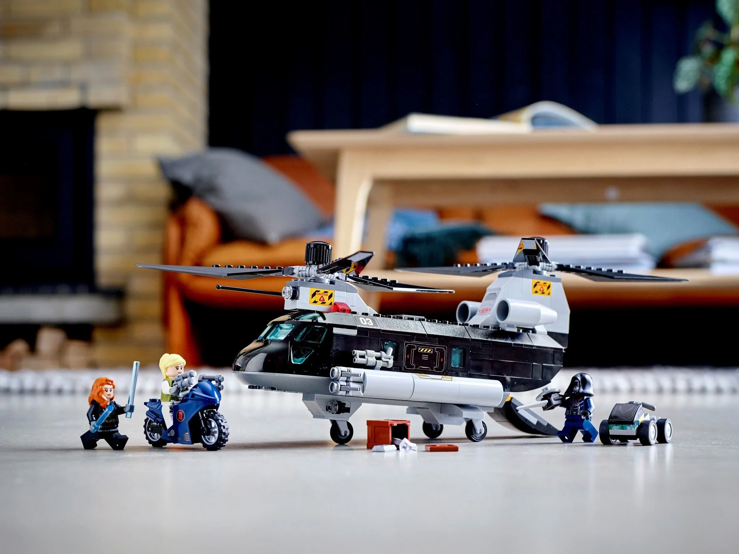 LEGO® 76162 Marvel Czarna Wdowa I Pościg Helikopterem - zdjęcie 7
