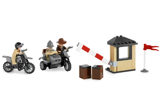 LEGO® 7620 Indiana Jones Motorcycle Chase - zdjęcie 3