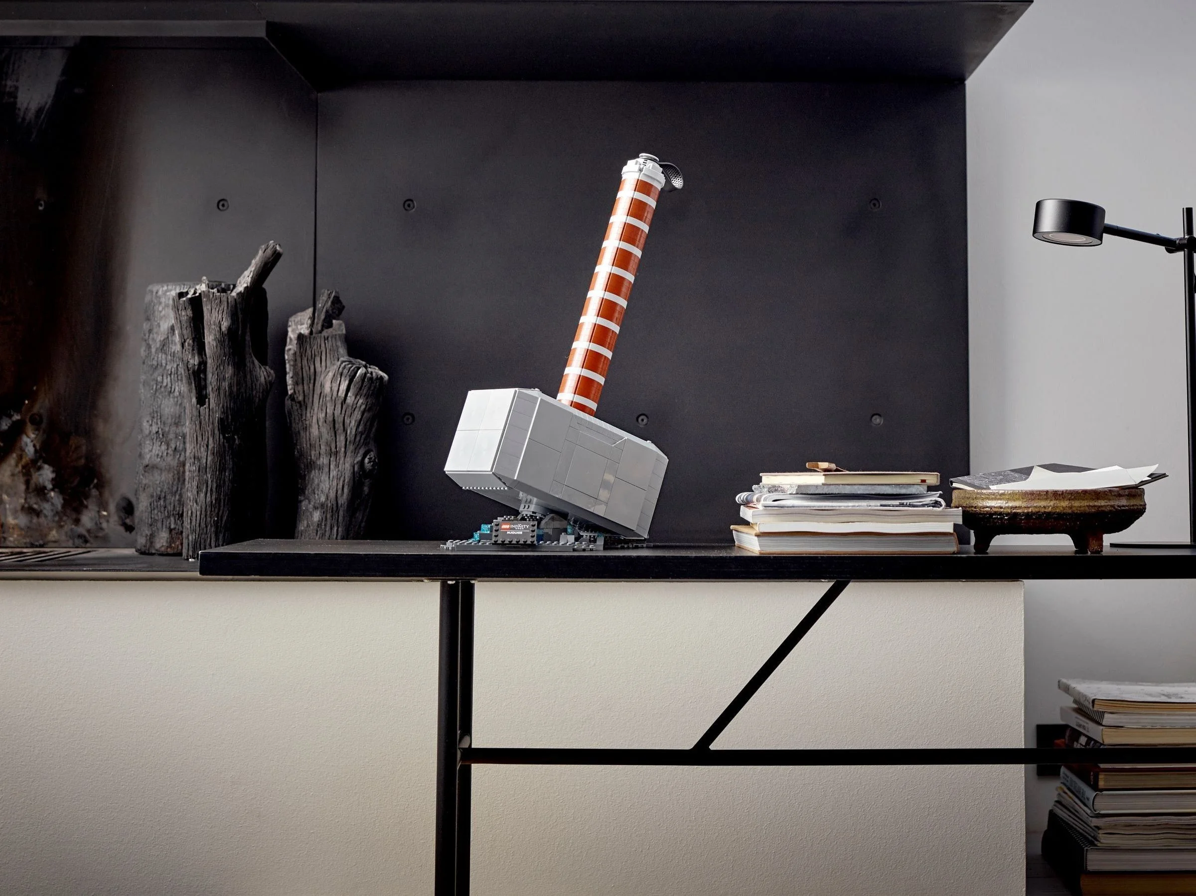 LEGO® 76209 Heroes Młot Thora - zdjęcie 9