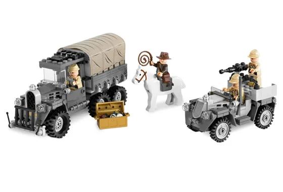 LEGO® 7622 Race for the Stolen Treasure - zdjęcie 3