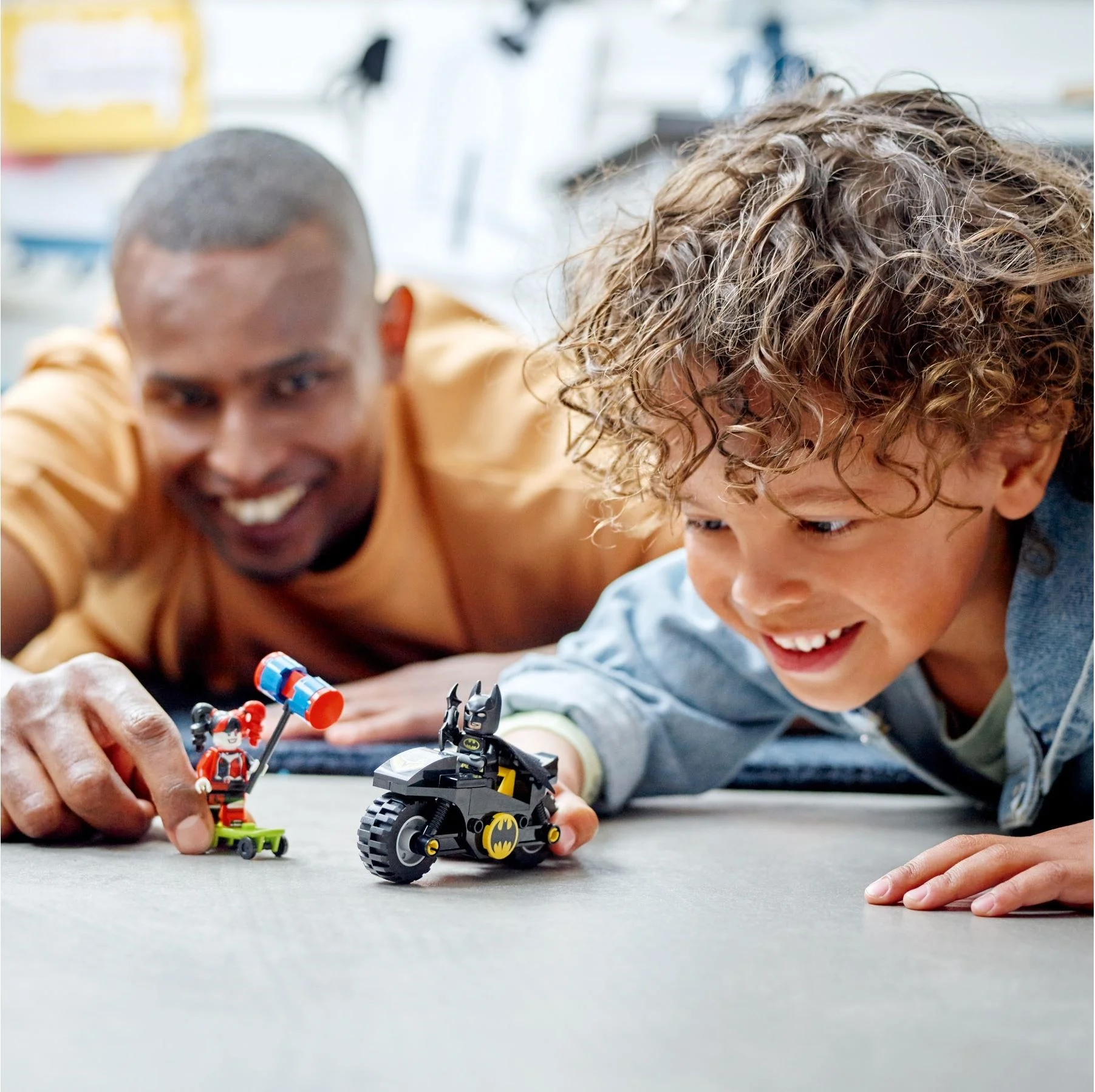 LEGO® 76220 LEGO DC Batman kontra Harley Quinn - zdjęcie 6