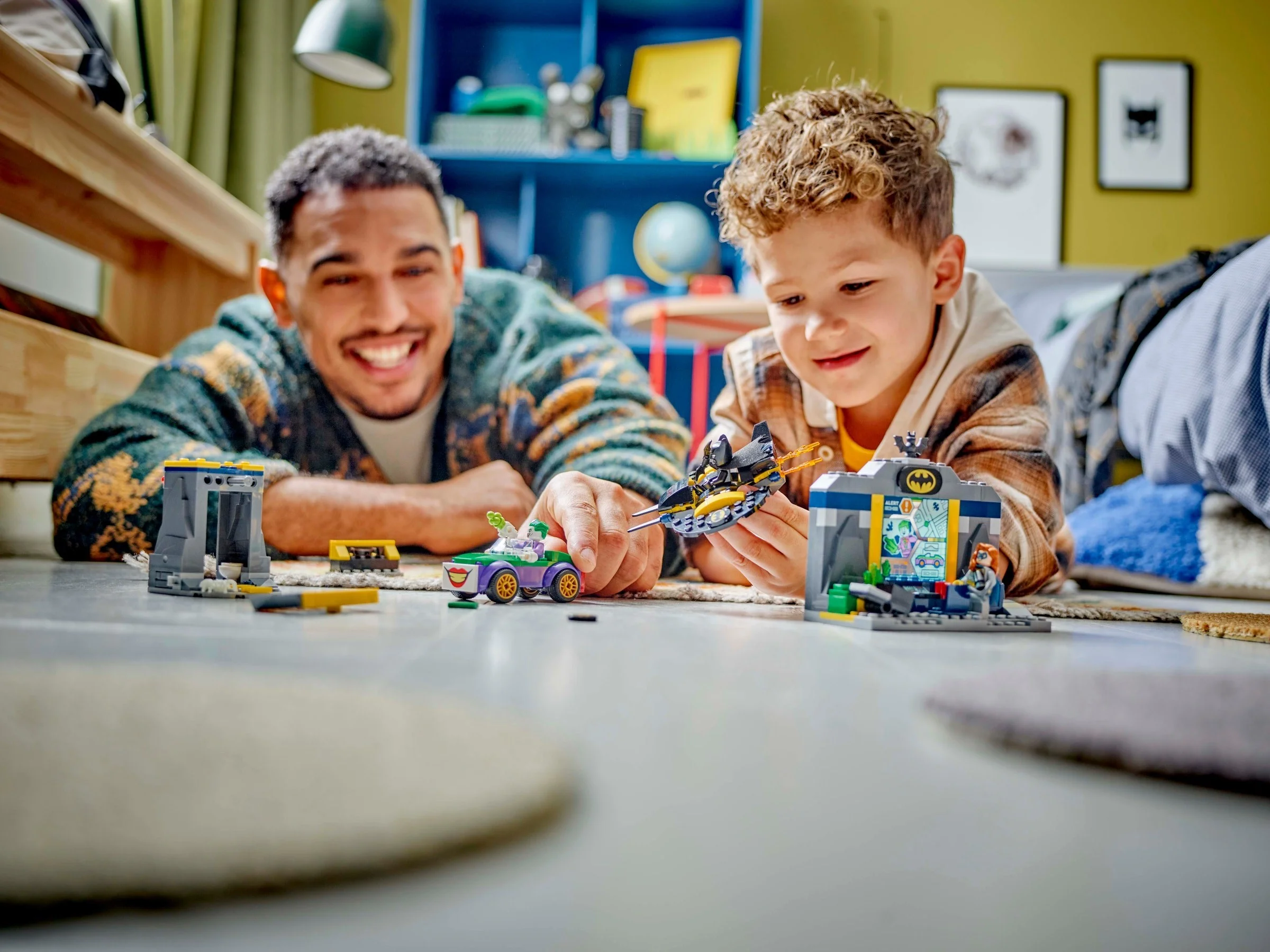 LEGO® 76272 Jaskinia Batmana z Batmanem™, Batgirl™ I Jokerem™ - zdjęcie 8