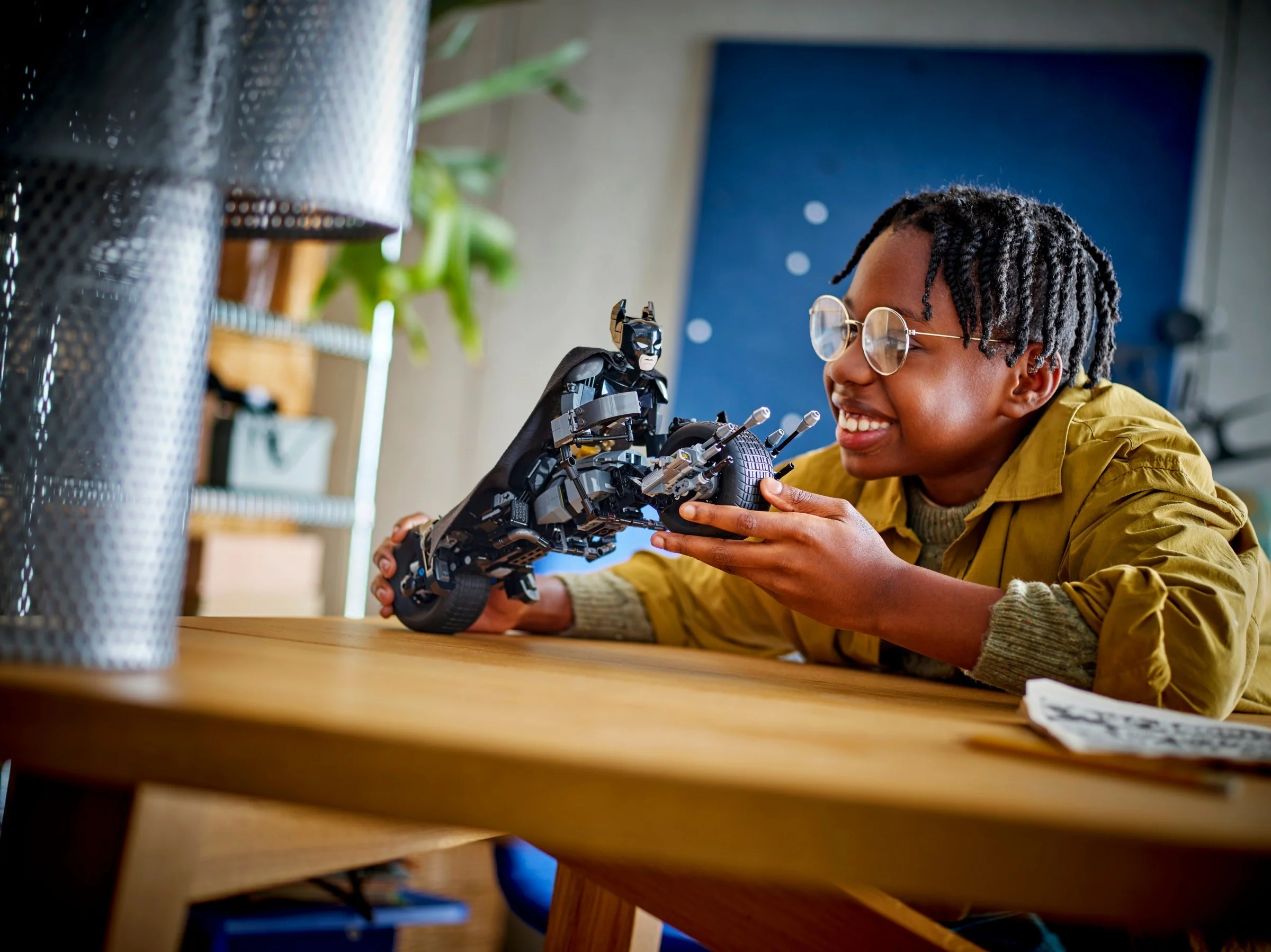 LEGO® 76273 Figurka Batmana do zbudowania i batcykl - zdjęcie 8