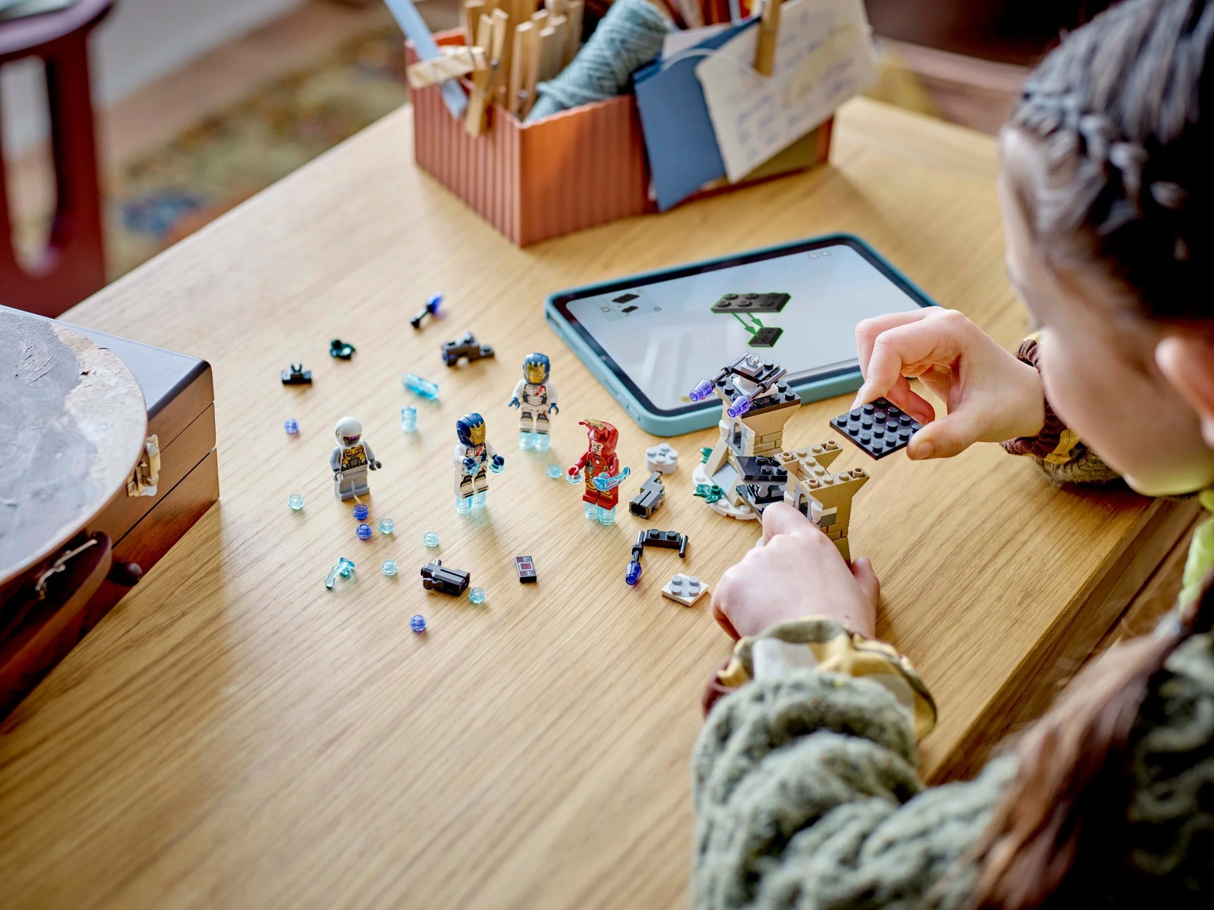 LEGO® 76288 LEGO Super Heroes Iron Man i Iron Legion kontra żołnierz Hydry - zdjęcie 5