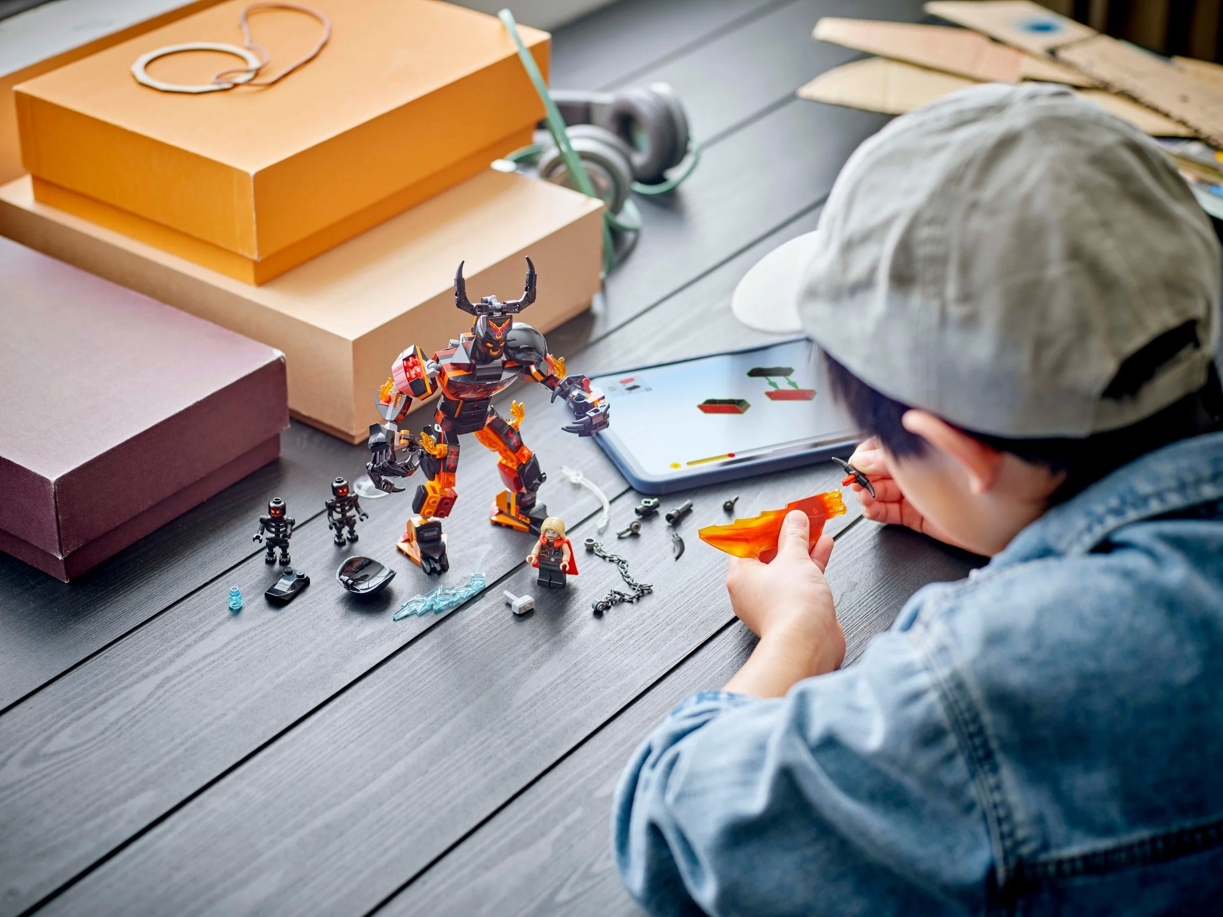 LEGO® 76289 Thor Kontra Figurka Konstrukcyjna Surtura - zdjęcie 5