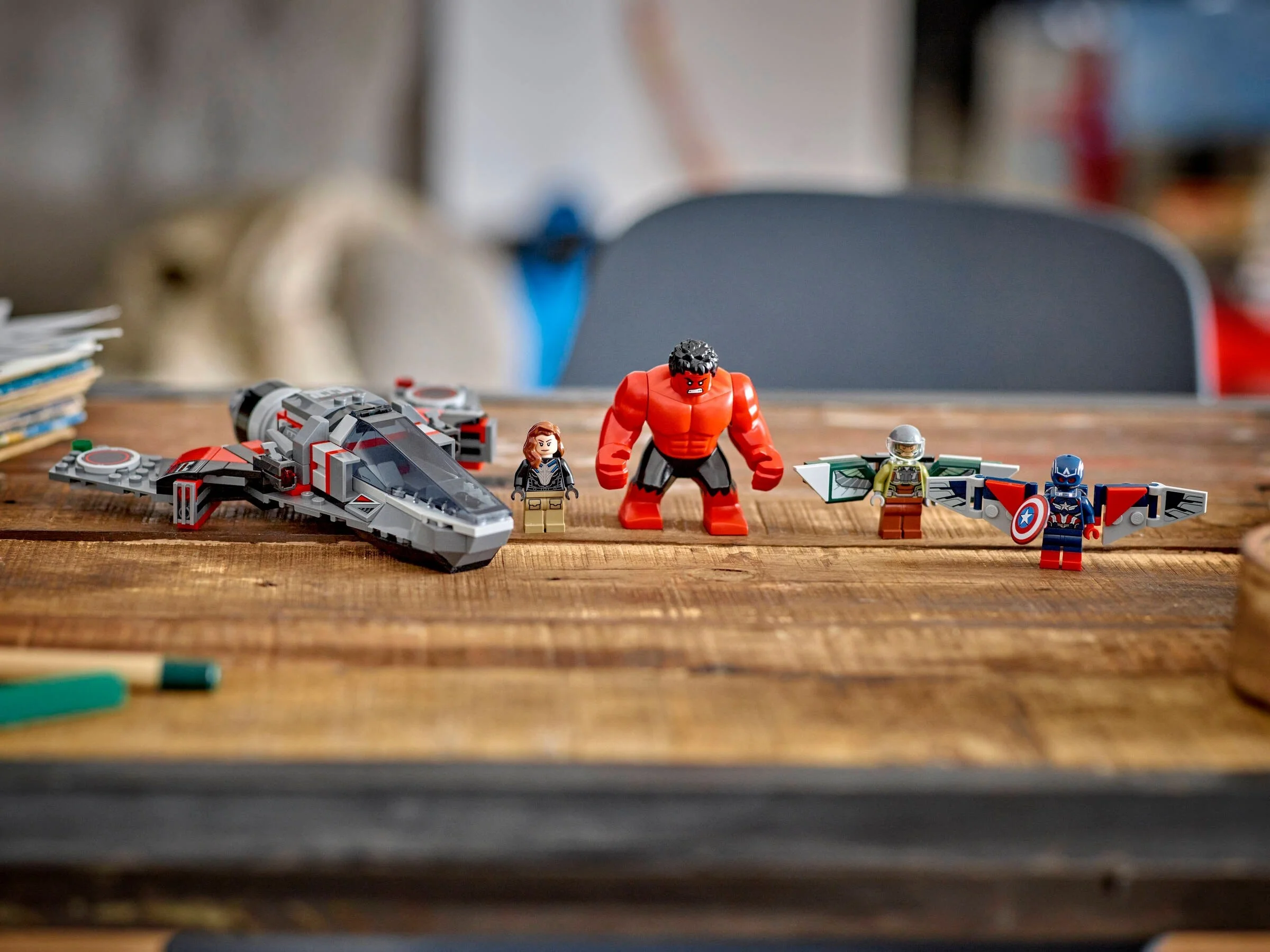 LEGO® 76292 LEGO Super Heroes Kapitan Ameryka kontra Czerwony Hulk - bitwa - zdjęcie 8
