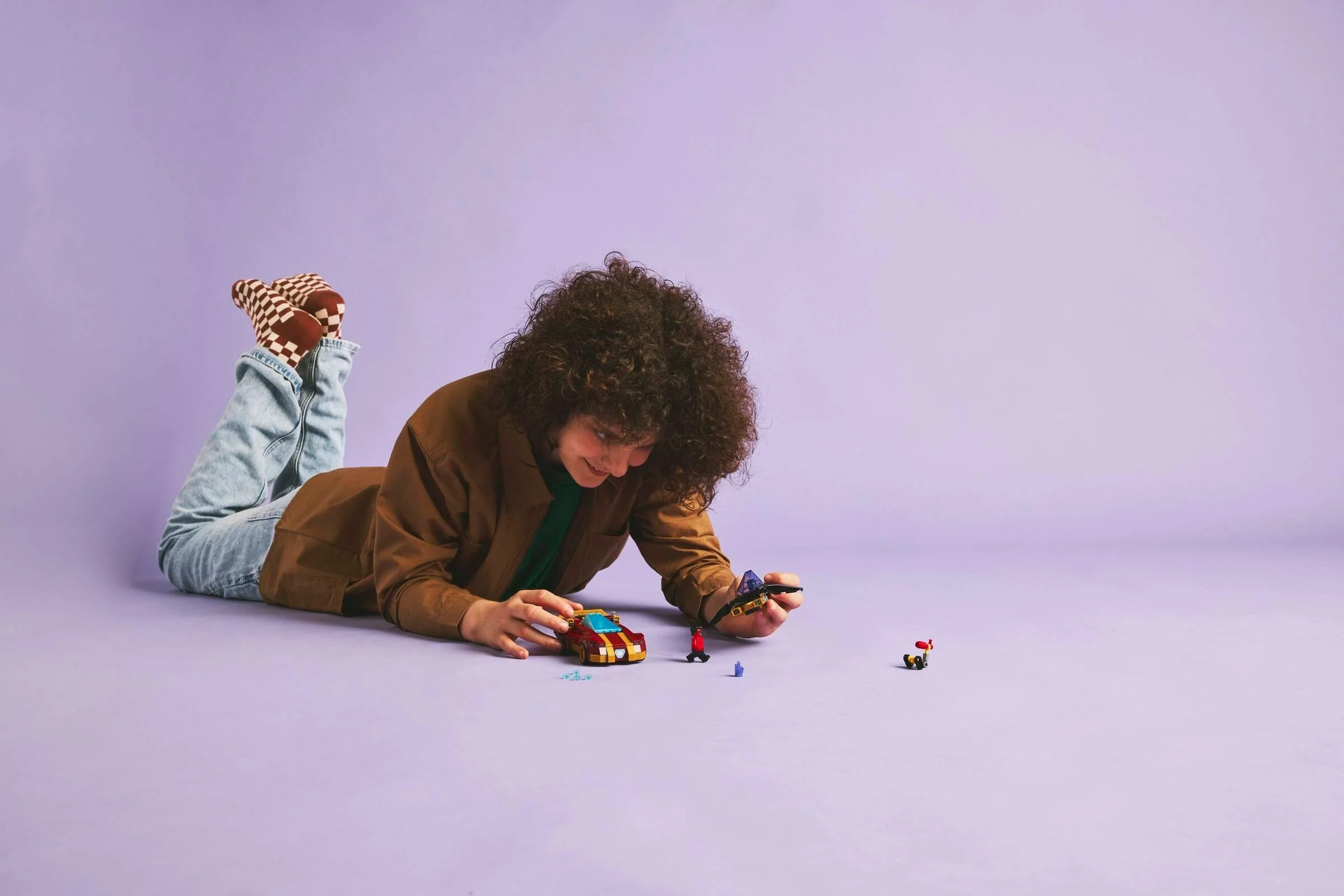 LEGO® 76310 Auto Iron Mana i Czarna Pantera kontra Czerwony Hulk - zdjęcie 5