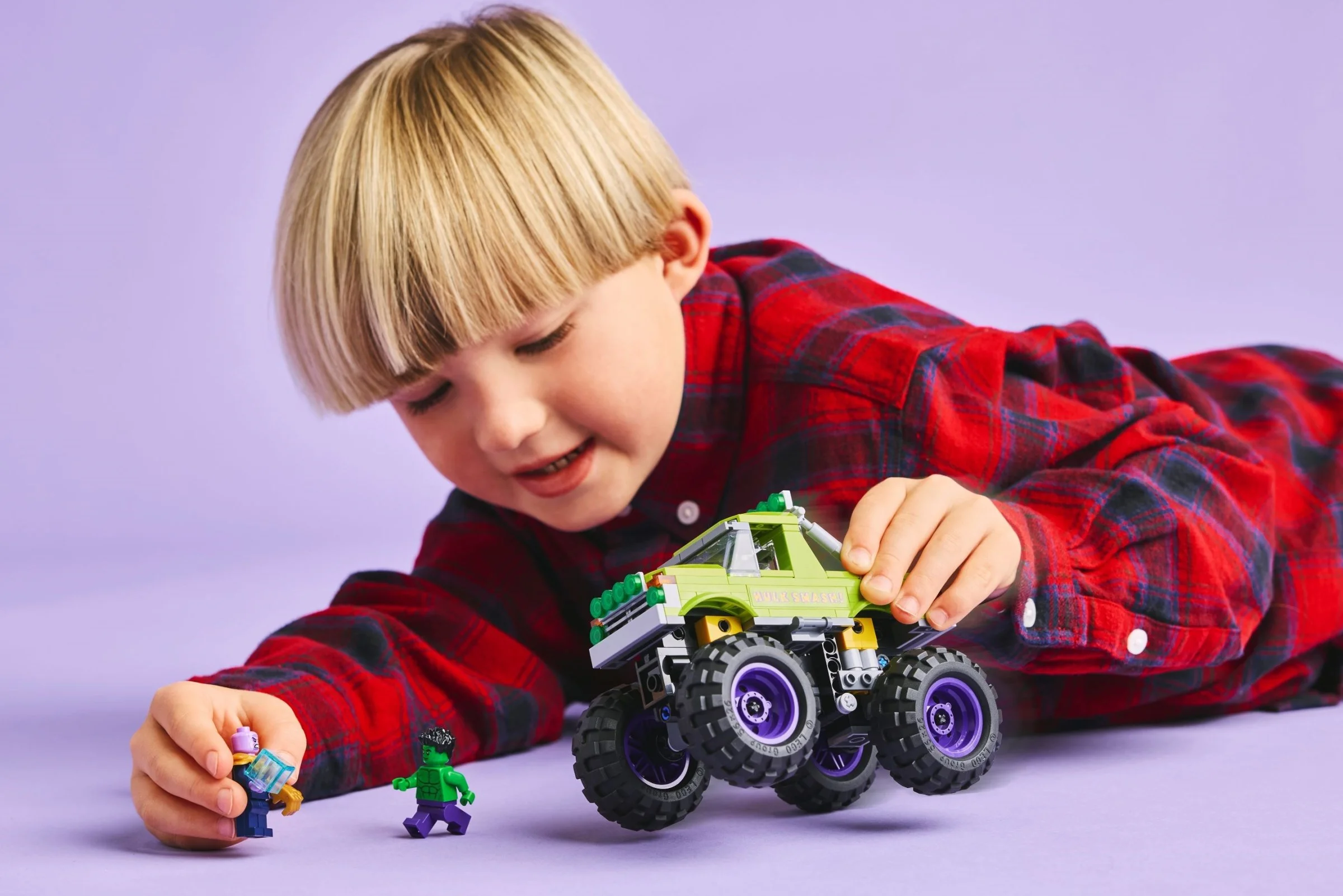 LEGO® 76312 Monster truck Hulka kontra Thanos - zdjęcie 6