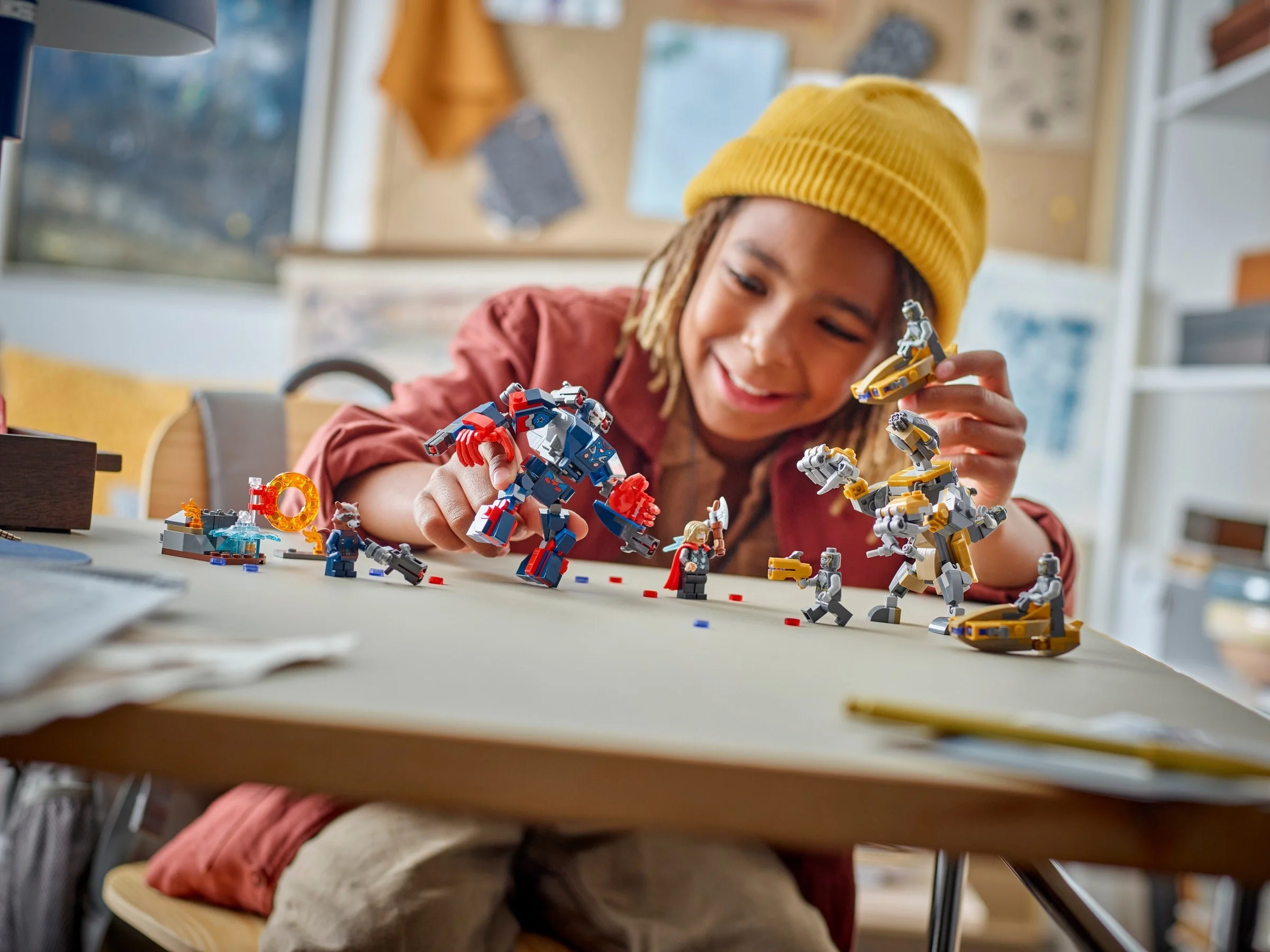 LEGO® 76322 Avengers: Koniec gry Thor kontra Chitauri - zdjęcie 4