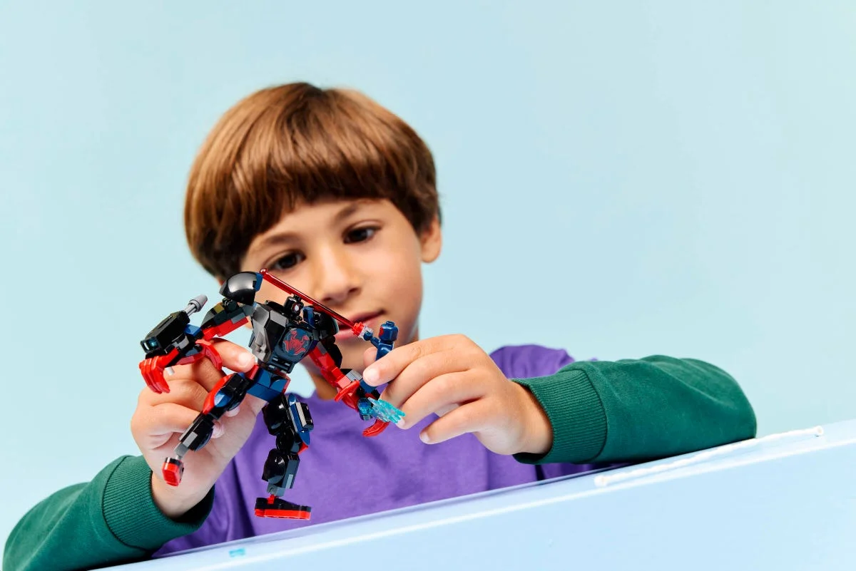 LEGO® 76337 Super Heroes Miles Morales Kontra Spider-man 2099 - zdjęcie 9